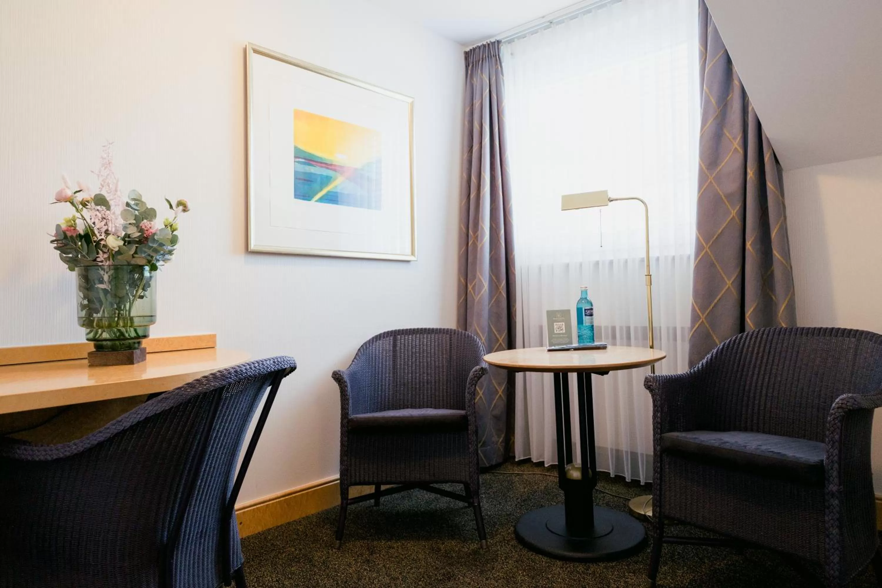 Seating area in DOM Hotel LIMBURG