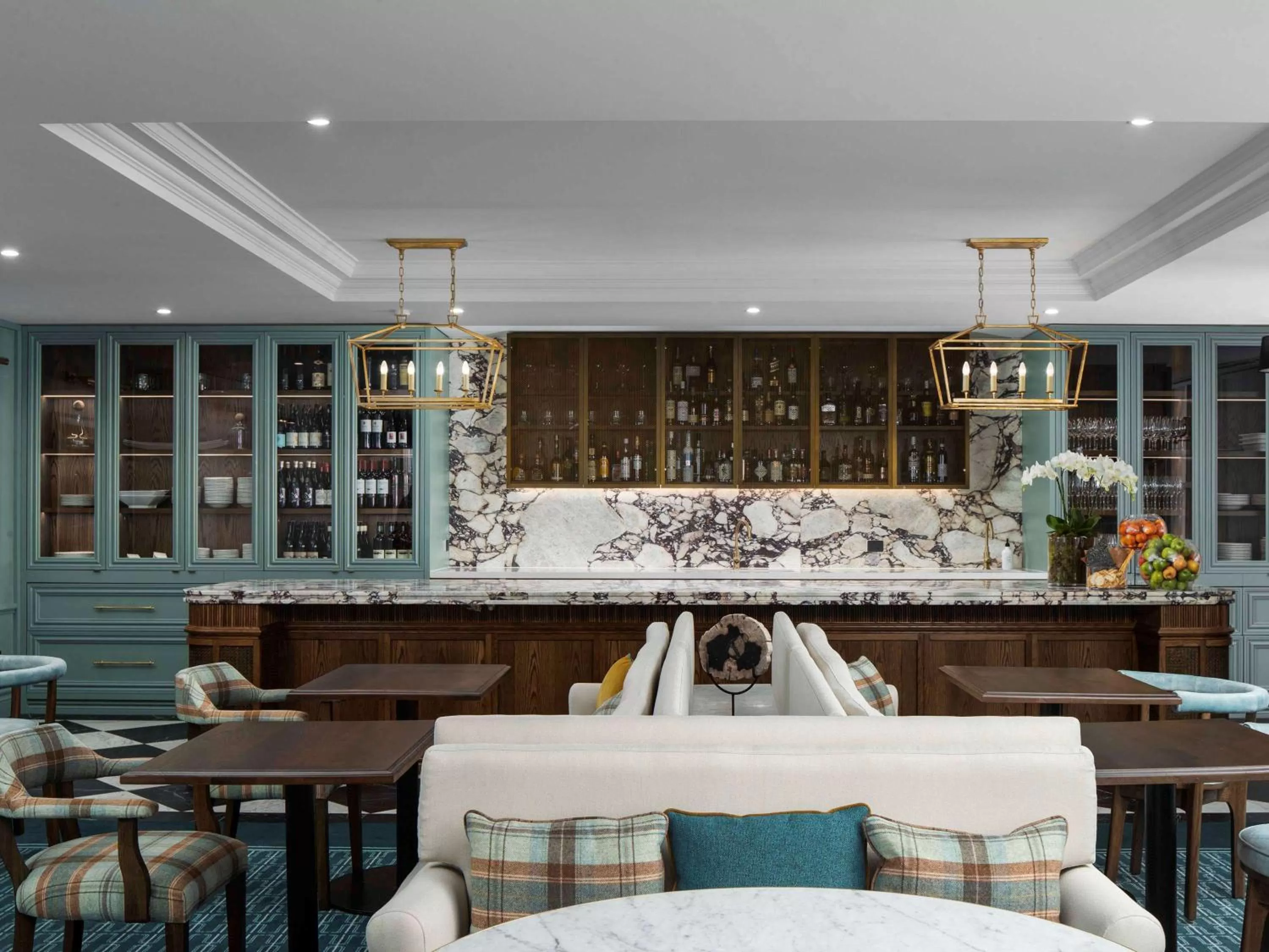 Photo of the whole room, Restaurant/Places to Eat in Pullman Melbourne on Swanston