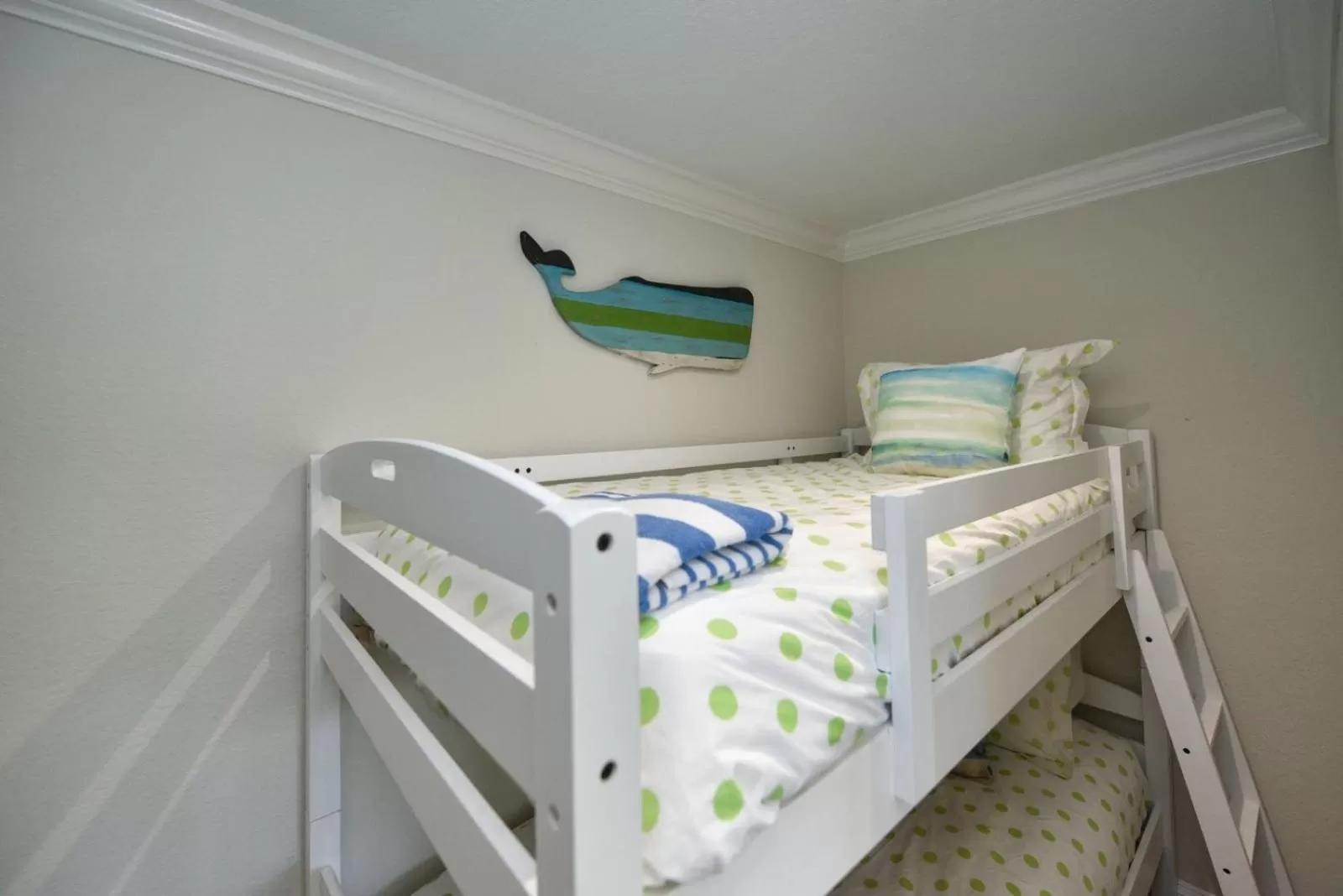 Photo of the whole room, Bed in Tropical Breeze Resort