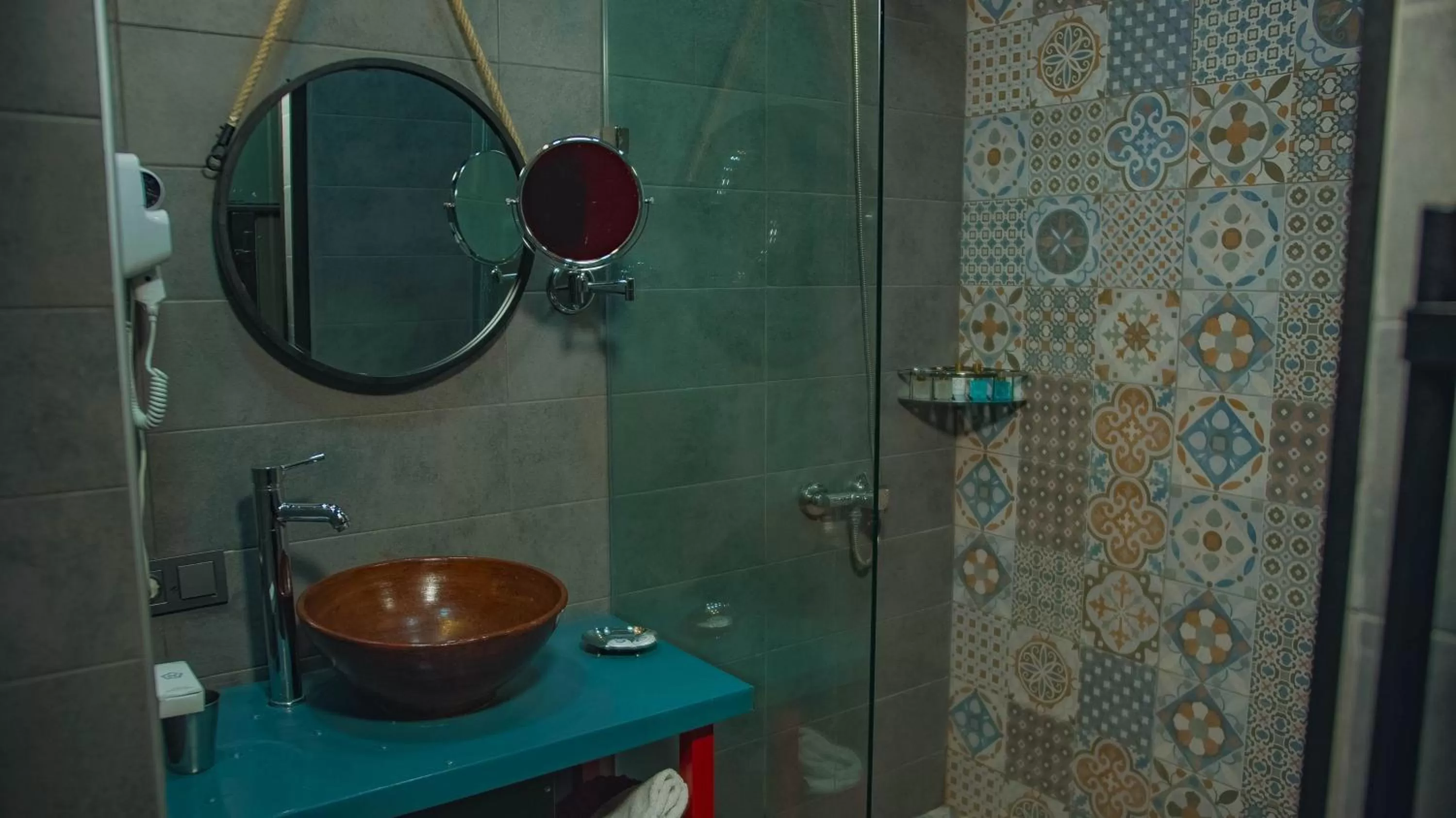 Bathroom in Boulevardside