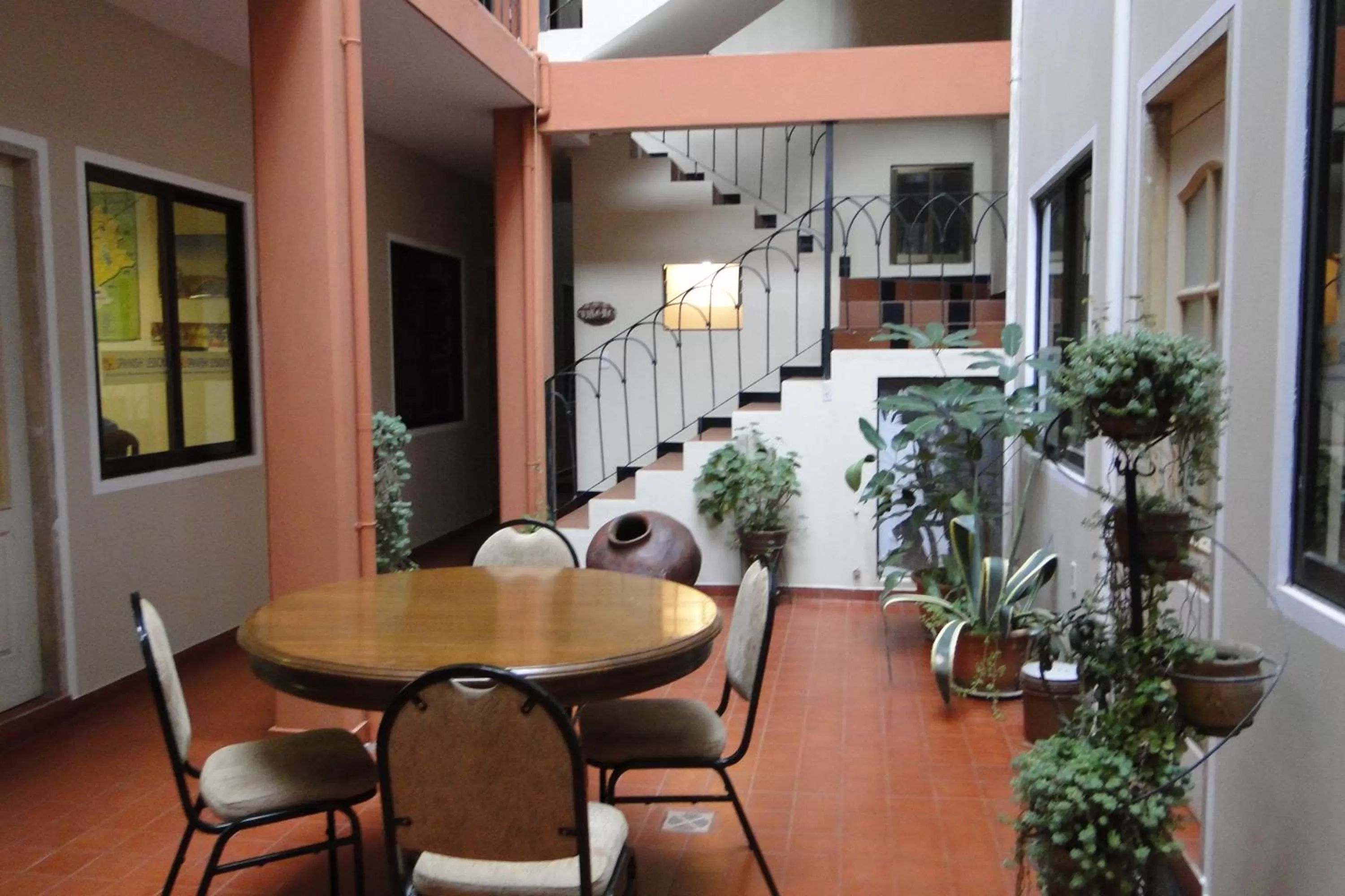 Living room in Cittadella Hostal