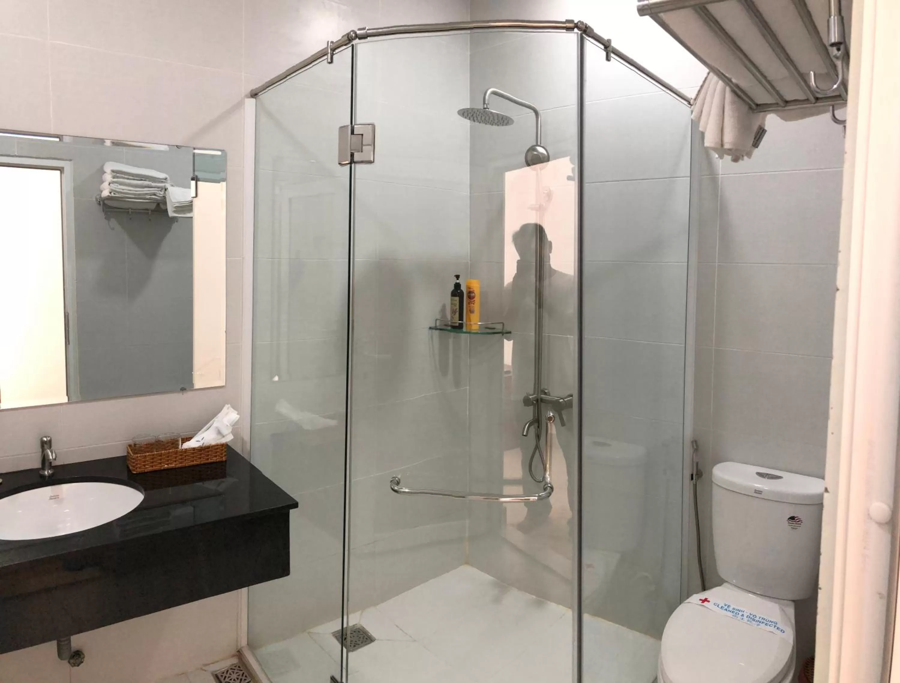 Bathroom in Victory Airport Hotel