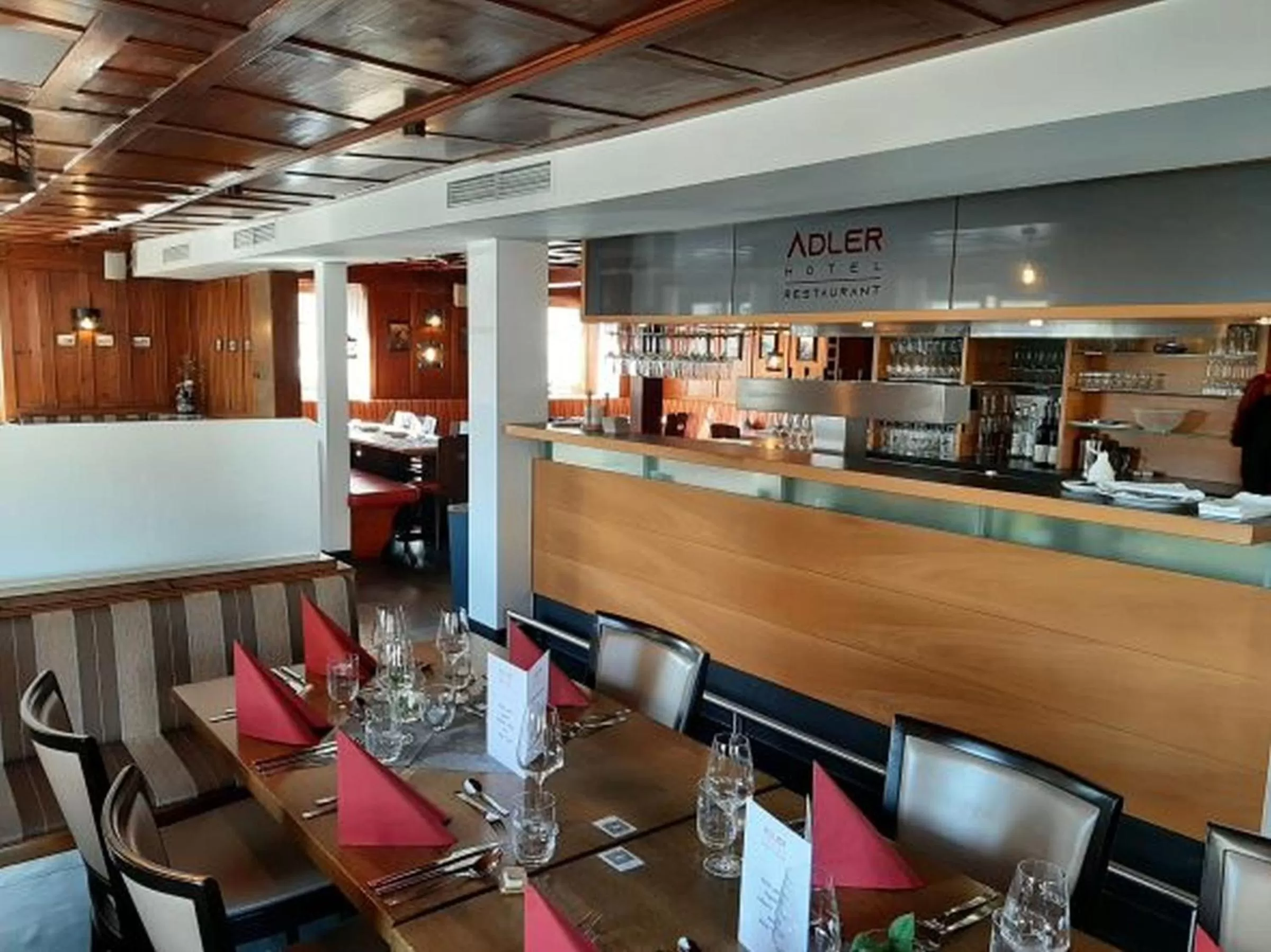 Restaurant/Places to Eat in Hotel Restaurant Adler