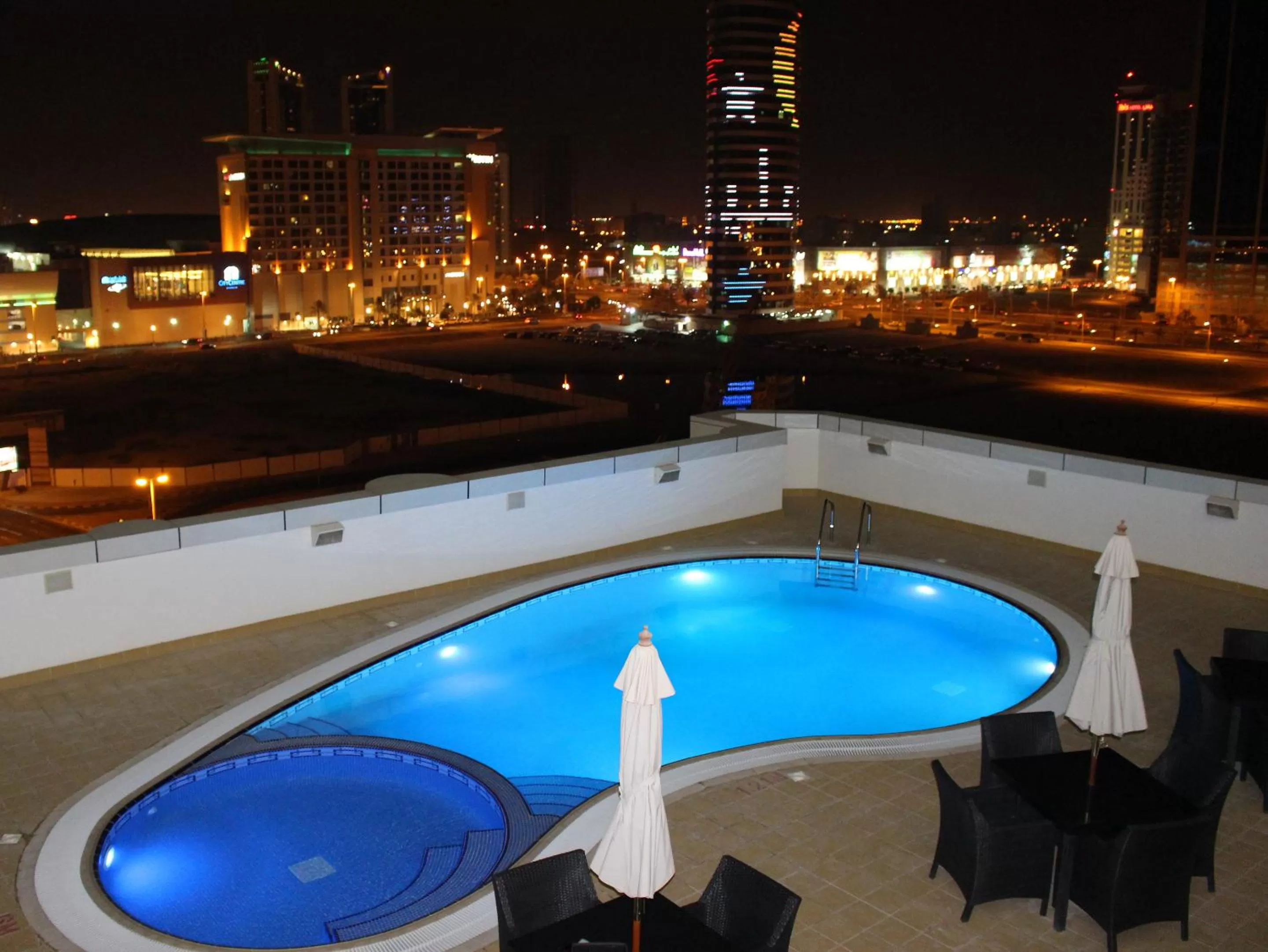 Swimming pool in S Hotel Bahrain