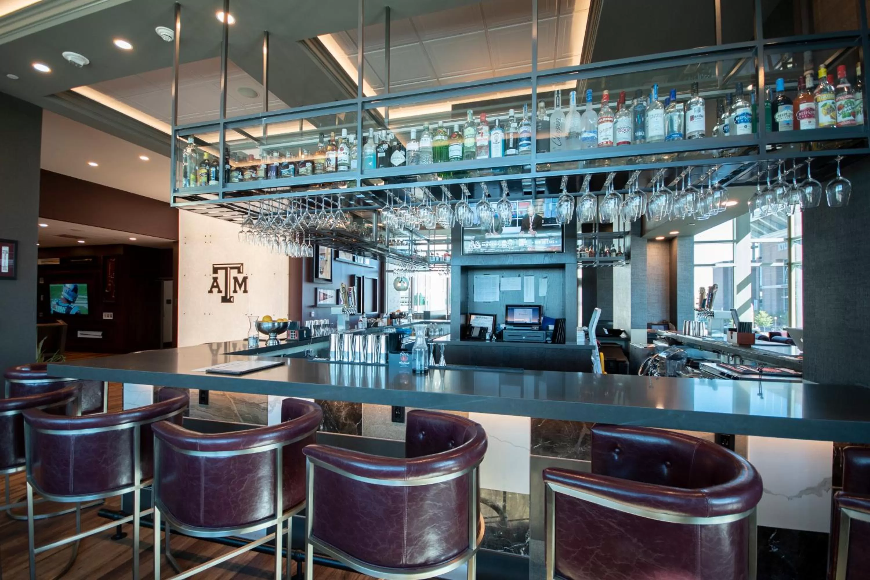 Lounge or bar in Texas A&M Hotel and Conference Center
