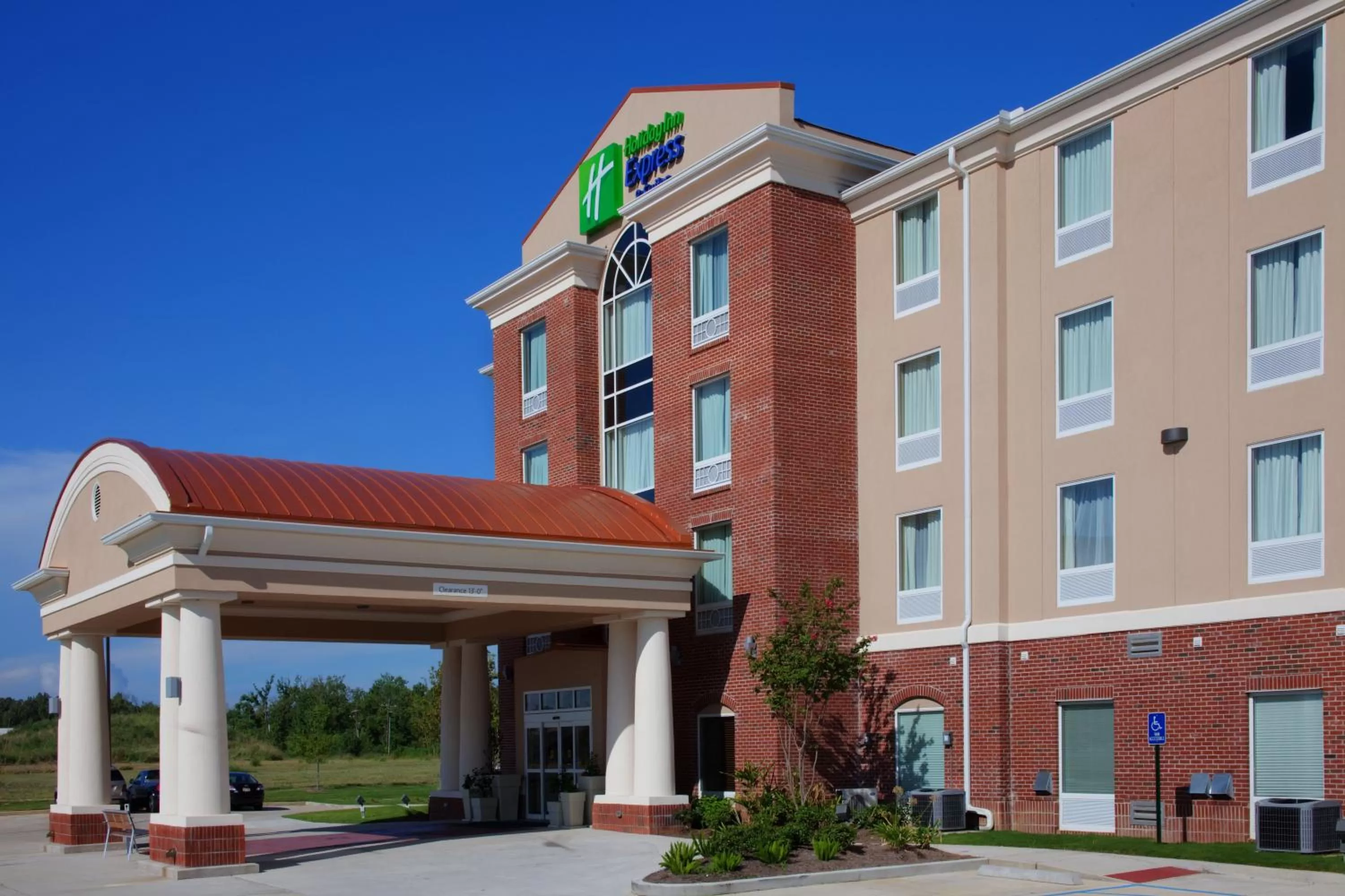 Property building in Holiday Inn Express & Suites Baton Rouge East by IHG