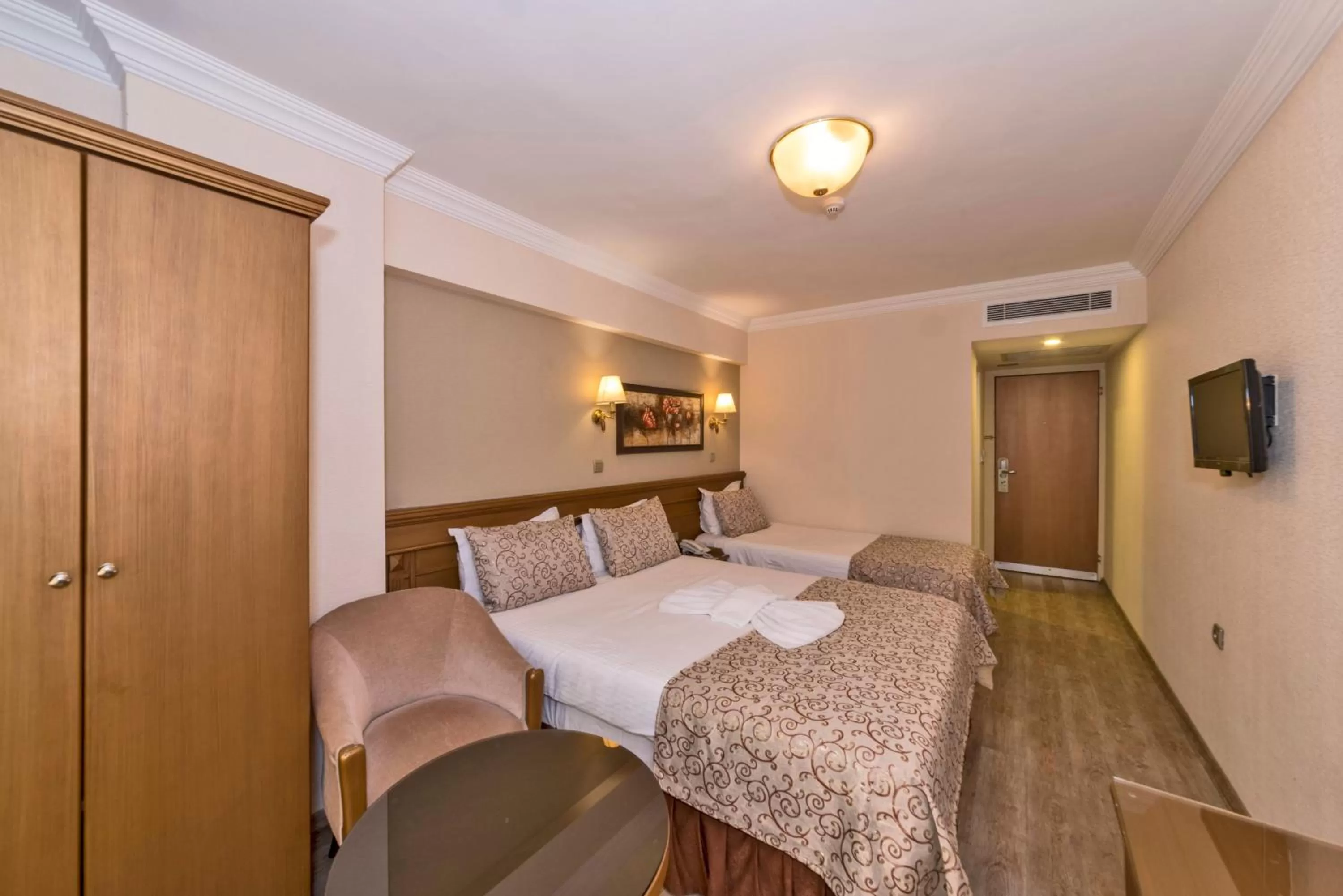 Other, Bed in Laleli Gonen Hotel