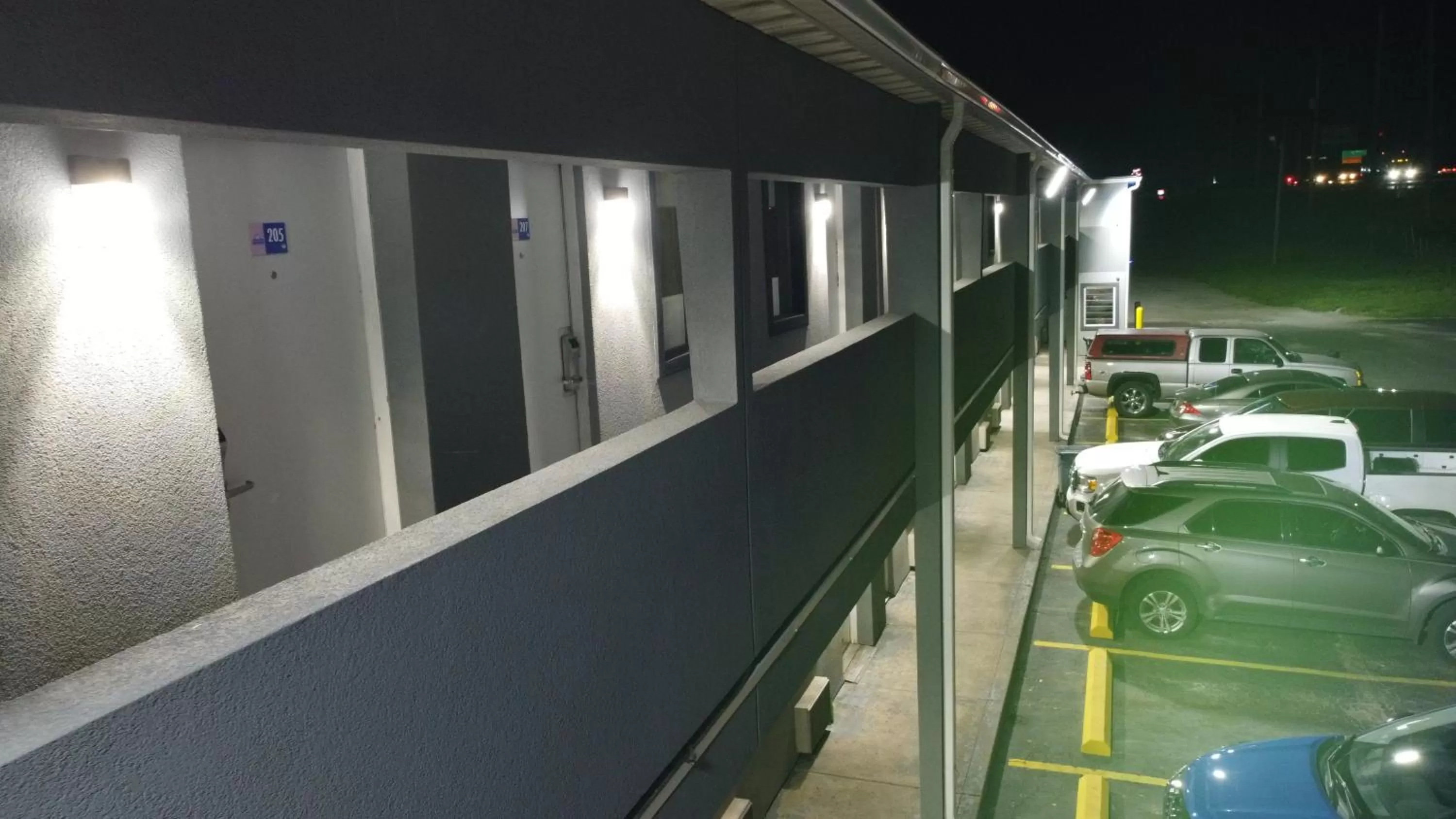 Property building in Days Inn by Wyndham Indianapolis East Post Road