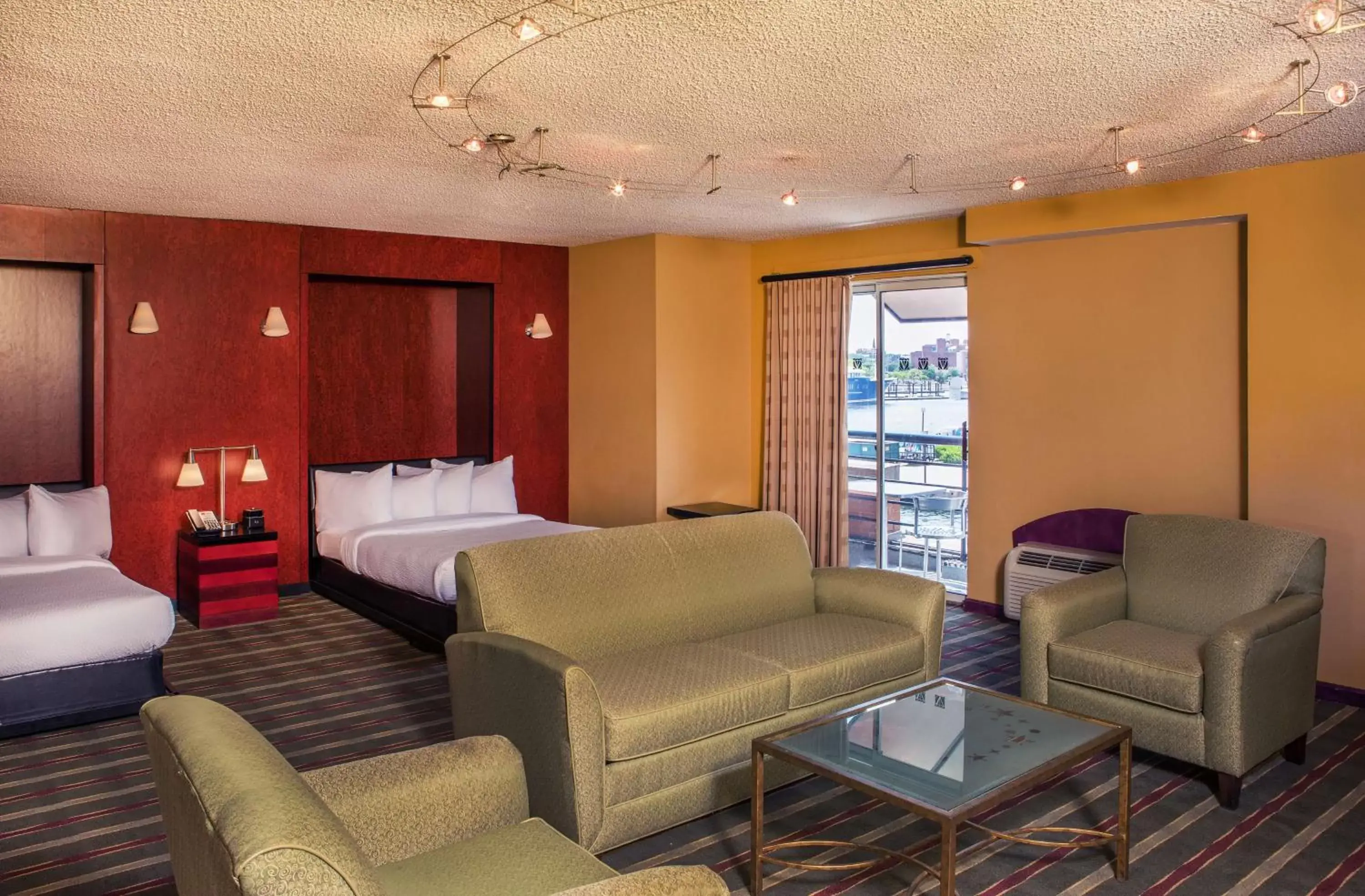 Large Studio Suite with Two Queen Beds in Pier 5 Hotel Baltimore Large Studio Suite with Two Queen Beds in Pier 5 Hotel Baltimore