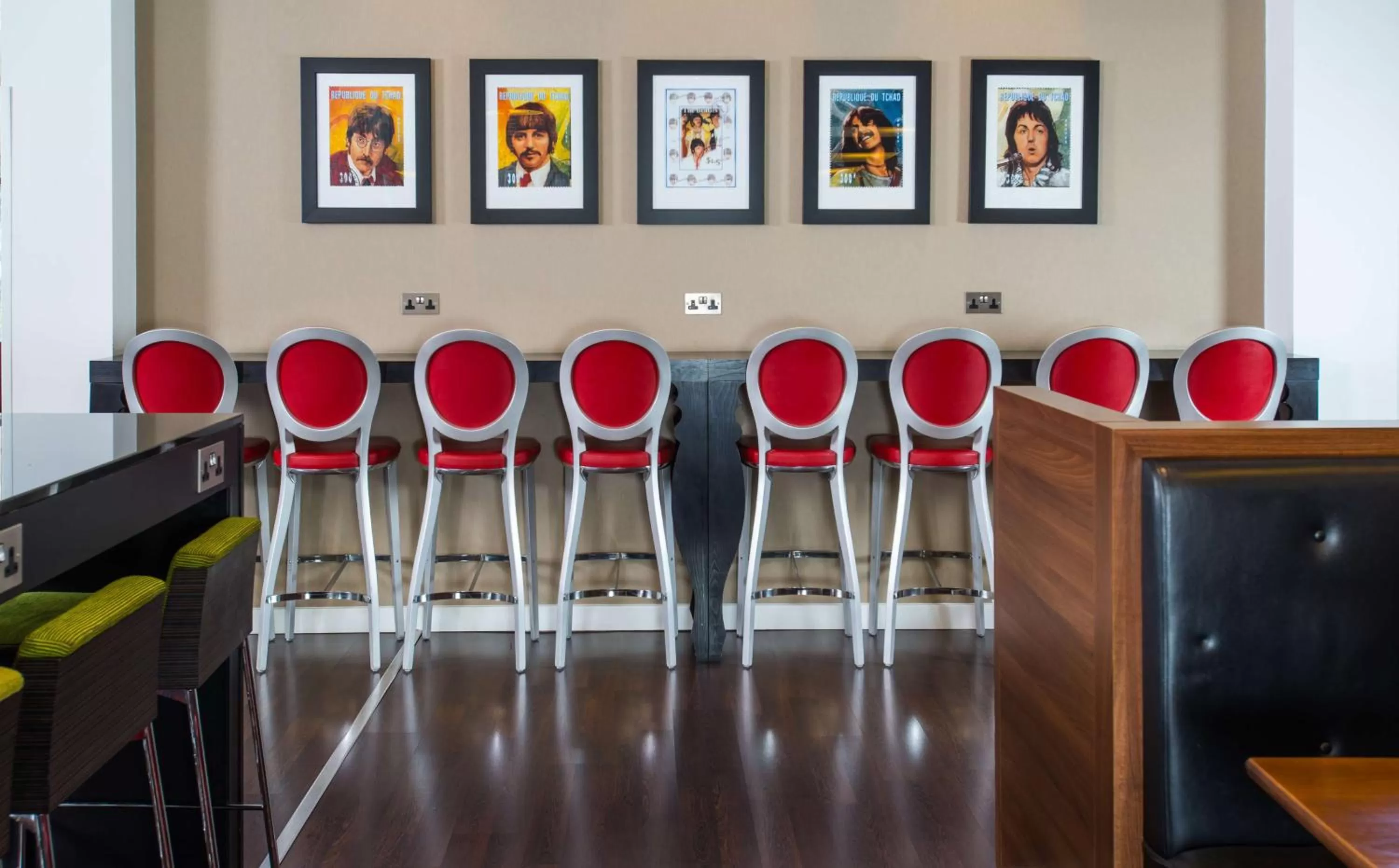 Lounge or bar in Hampton By Hilton Liverpool City Centre