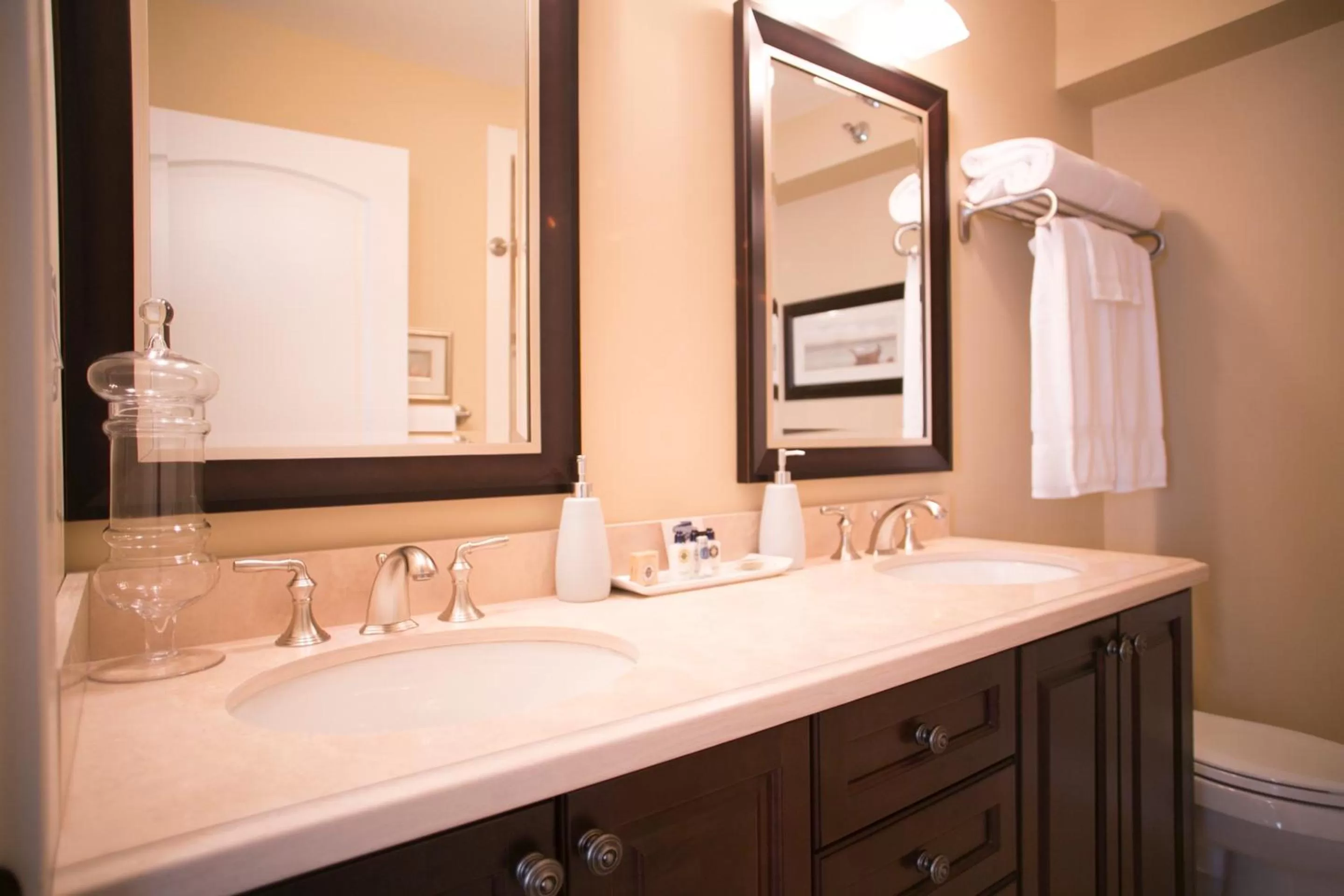 Bathroom in 124 on Queen Hotel & Spa