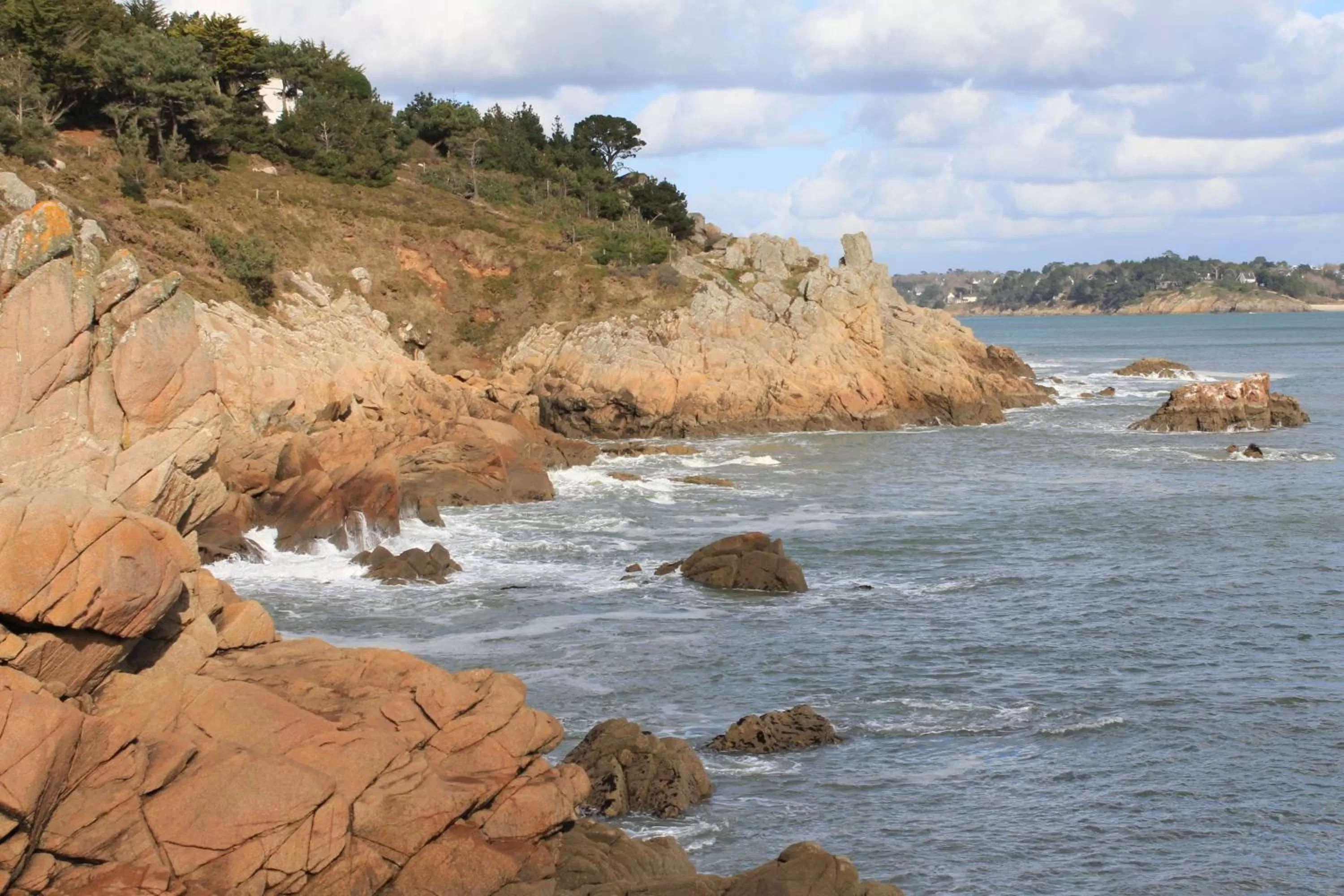 Nearby landmark, Natural Landscape in Chambres d'hôtes de Pont C'Hoat
