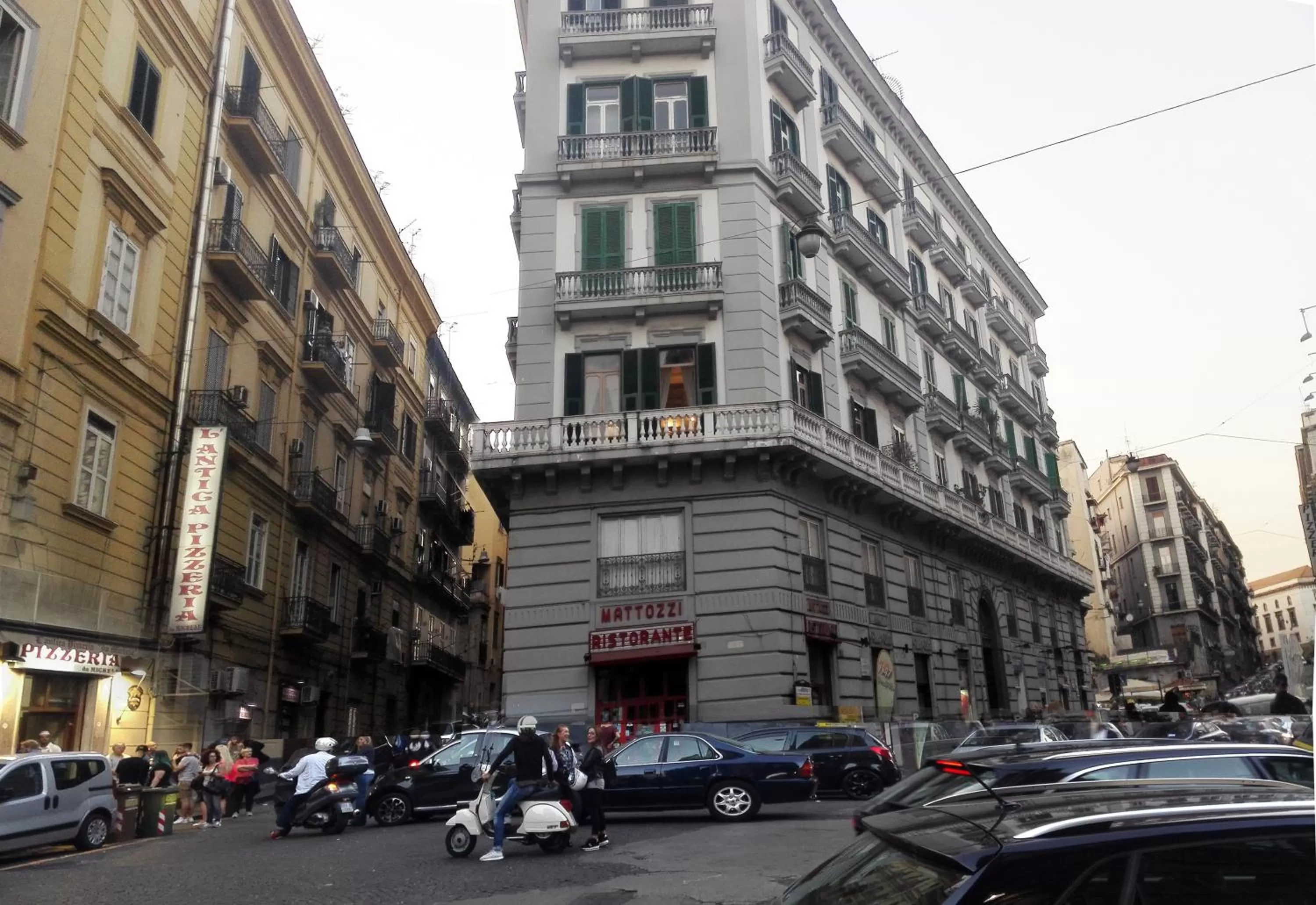 Neighbourhood, Neighborhood in Quartino Napoletano