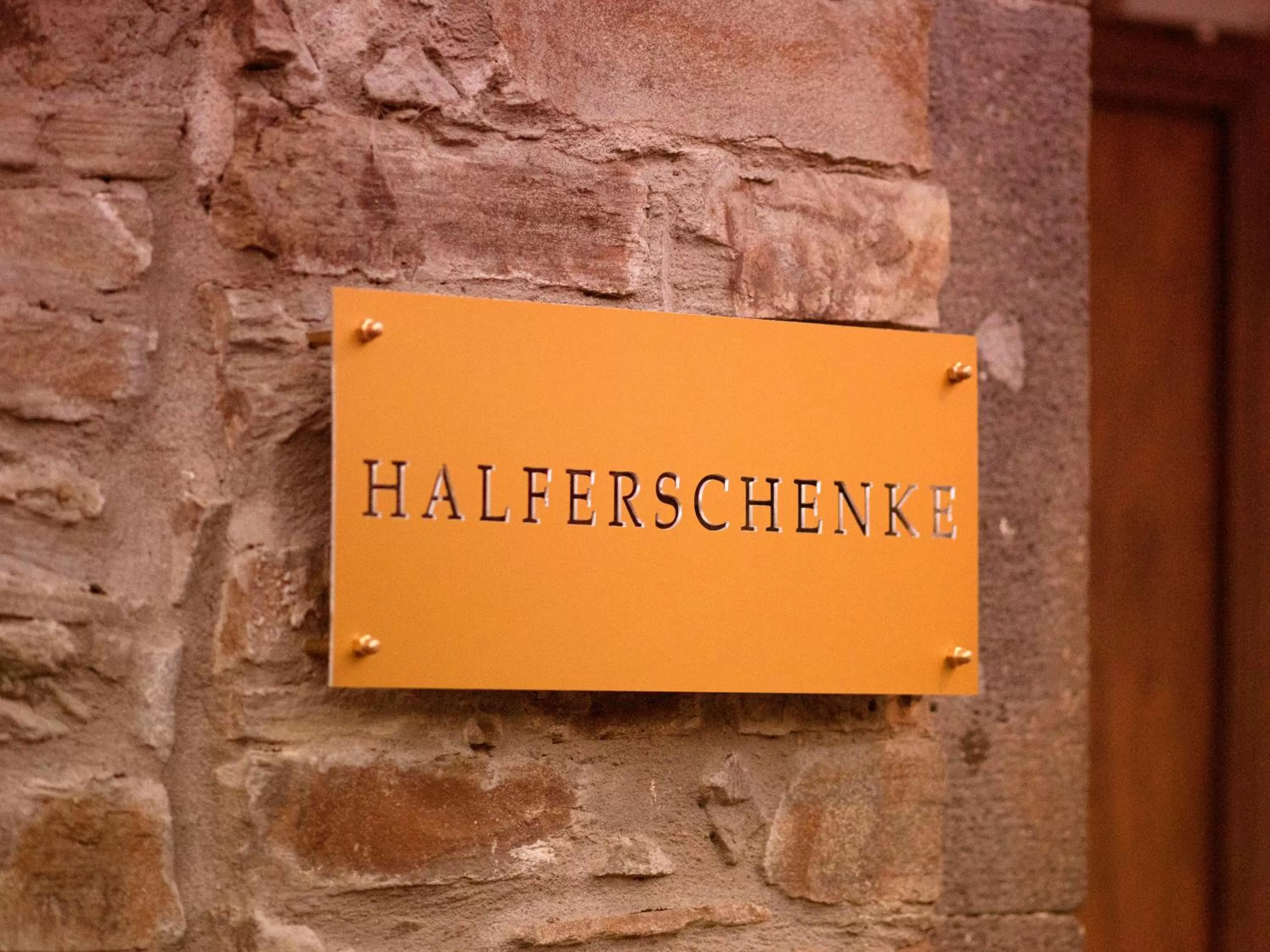 Facade/entrance in Landhaus Halferschenke