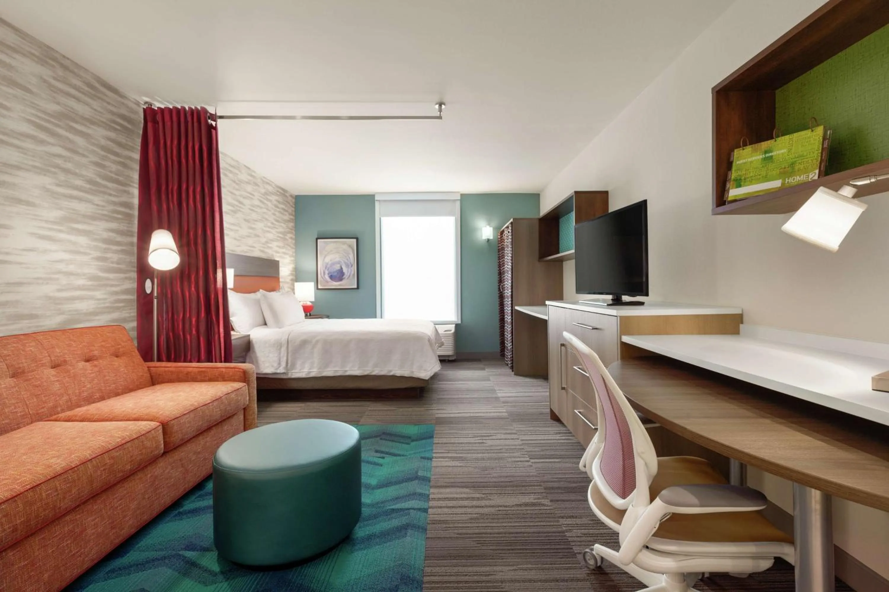 Bedroom, Bed in Home2 Suites By Hilton Sarasota Bradenton Airport