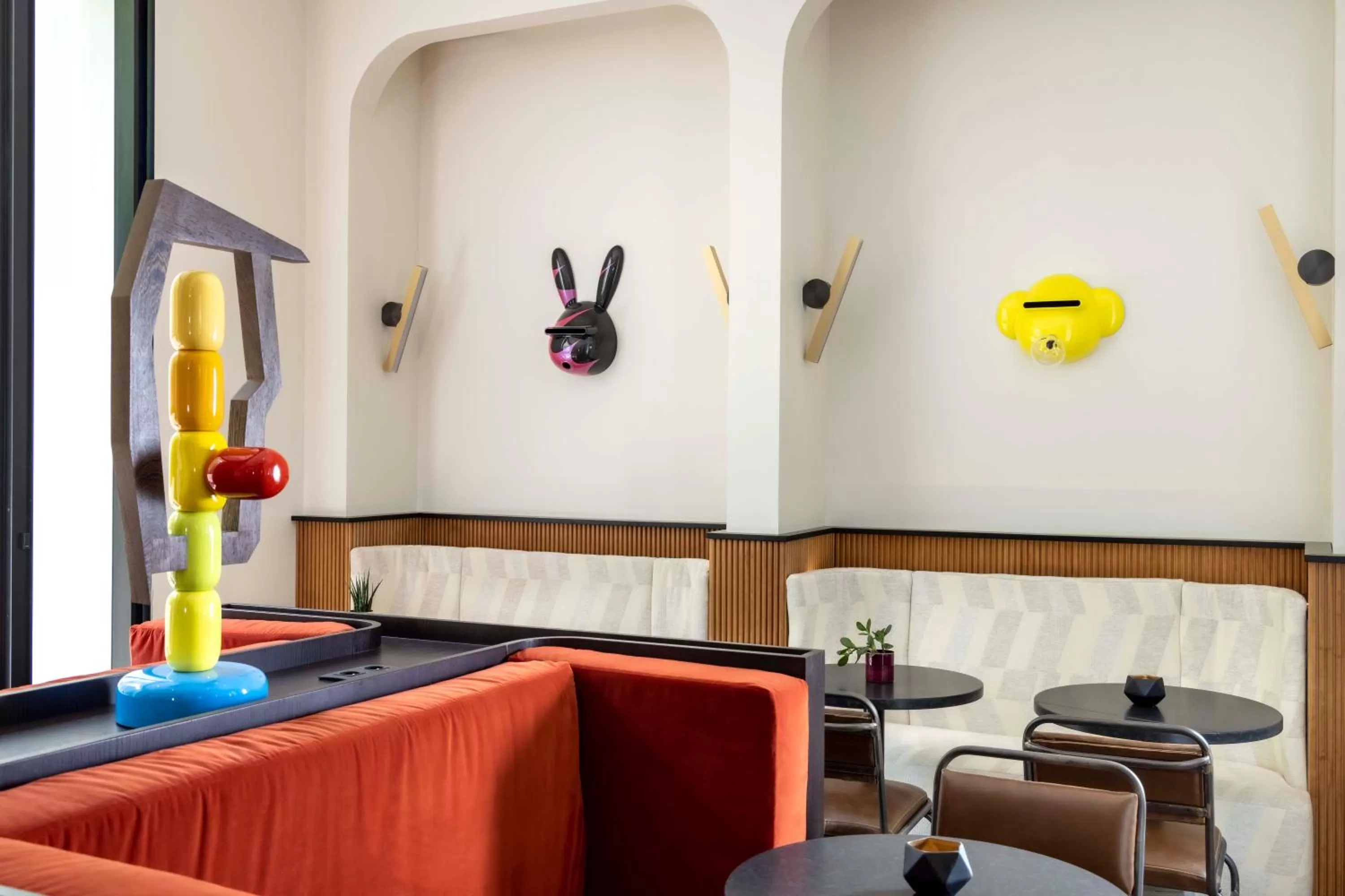 Restaurant/places to eat in Hotel Le 37 Bis