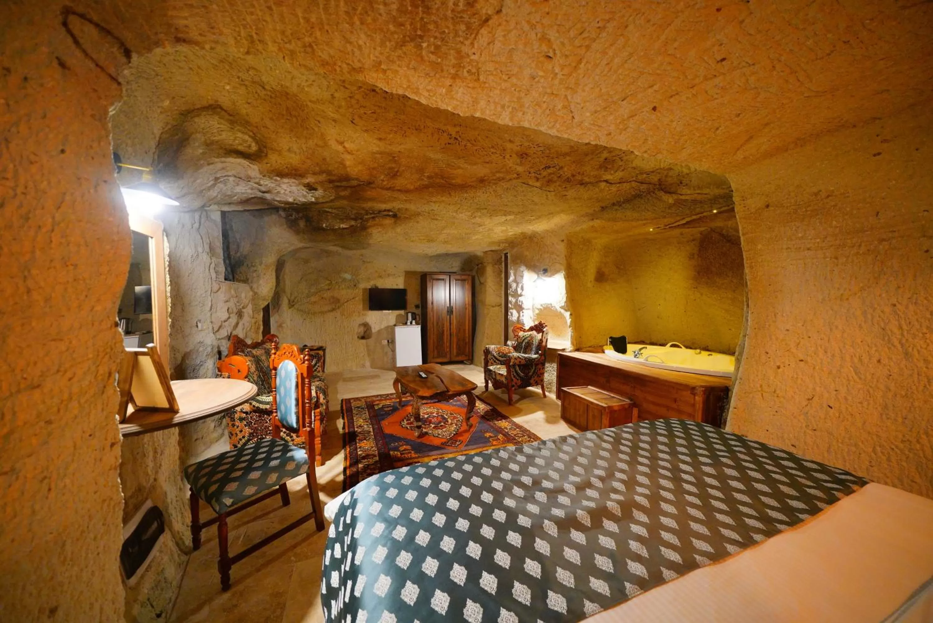 Seating area, Bed in Cappadocia Nar Cave House & Swimming Pool