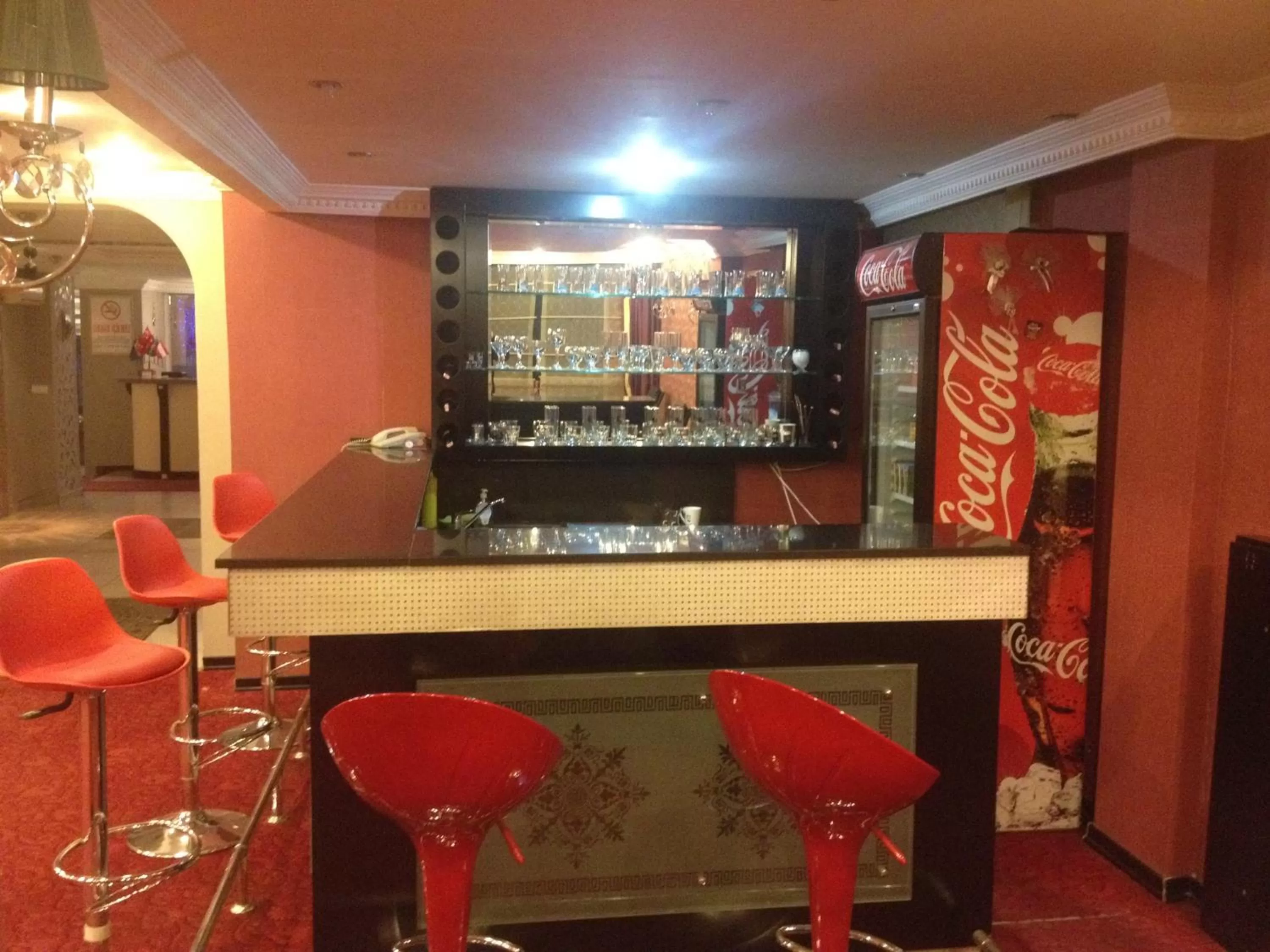 Lounge or bar in Minabir Otel
