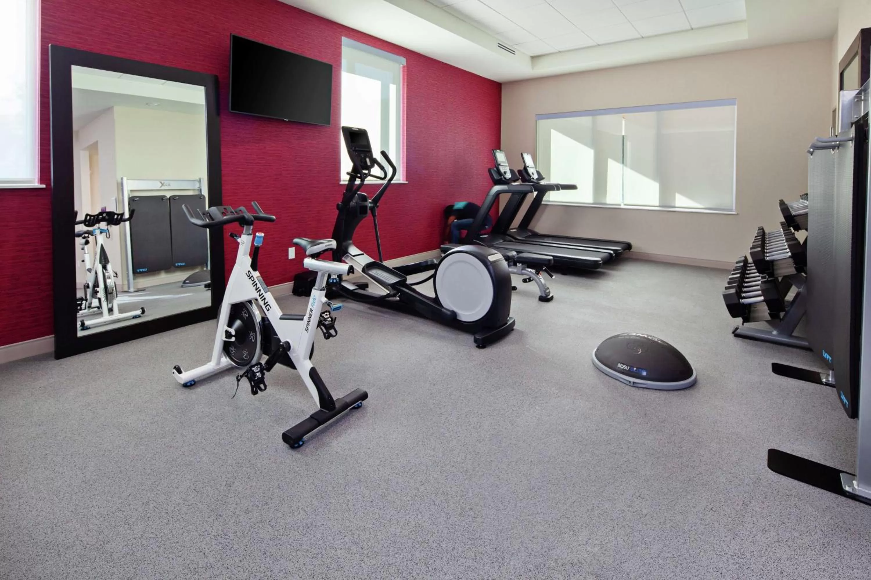 Fitness centre/facilities in Home2 Suites By Hilton Alameda Oakland Airport