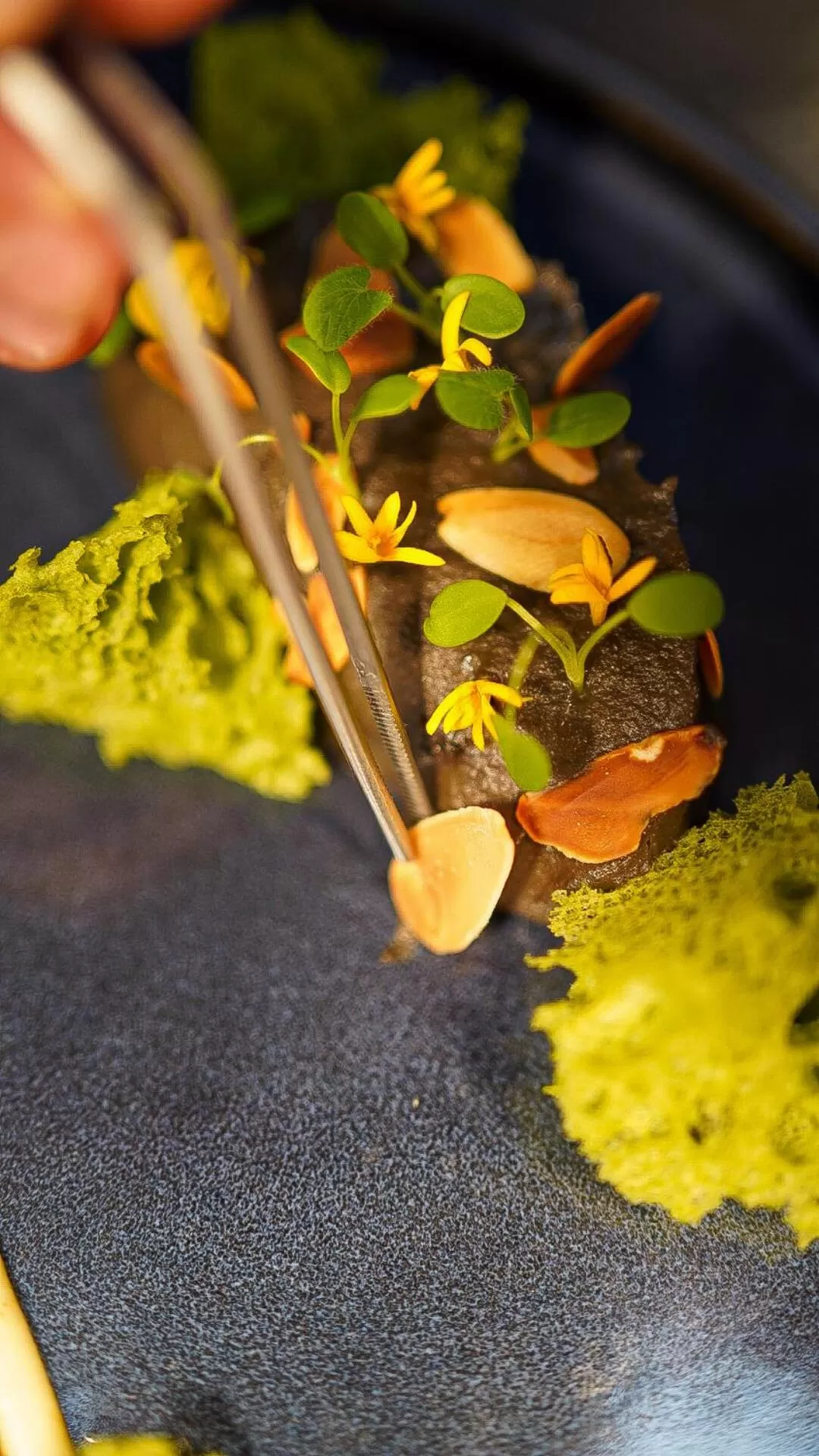 Restaurant/places to eat in LA MAISON CIARA - Suites et chambres