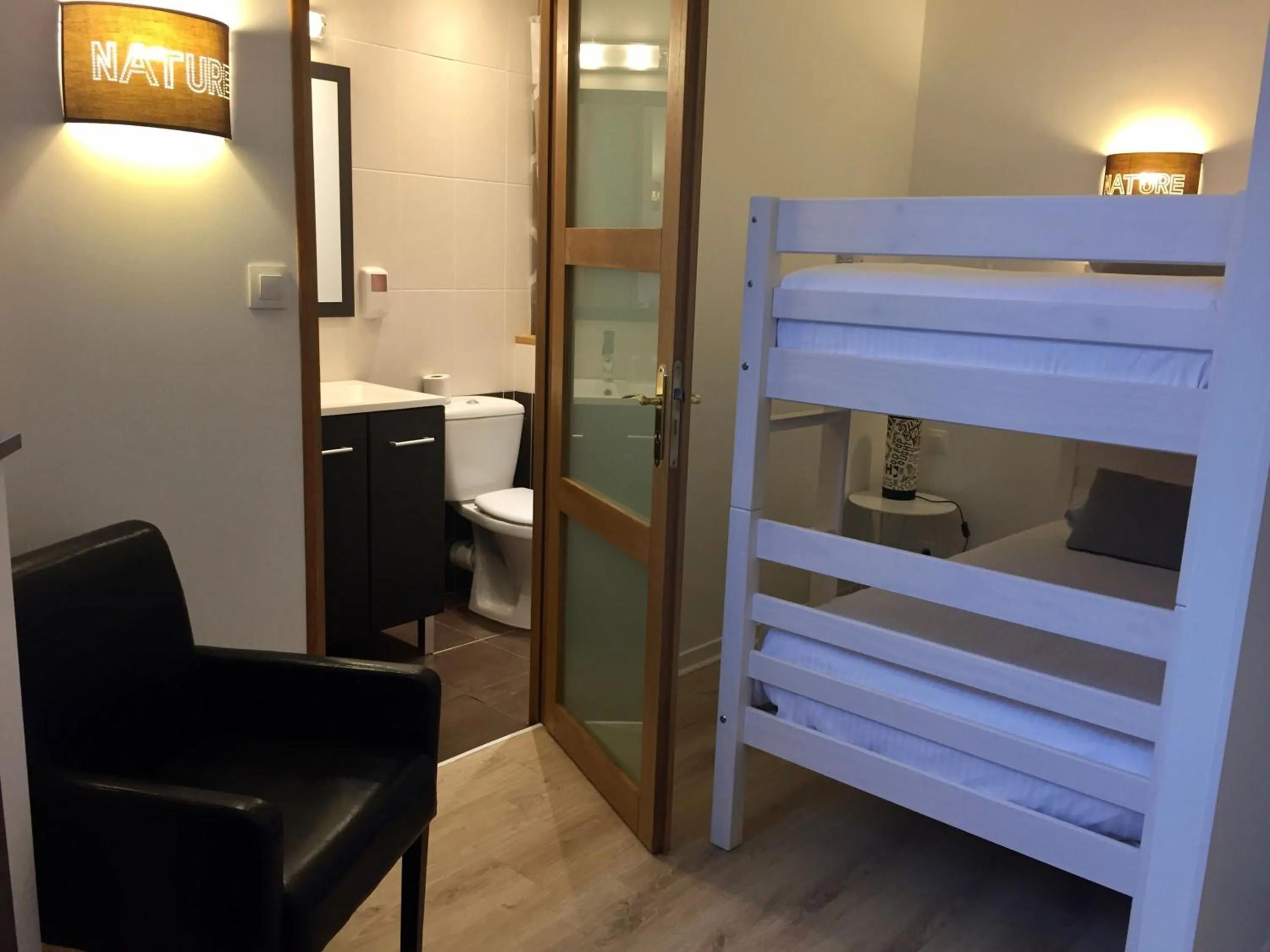 bunk bed, Bed in Rive Gauche