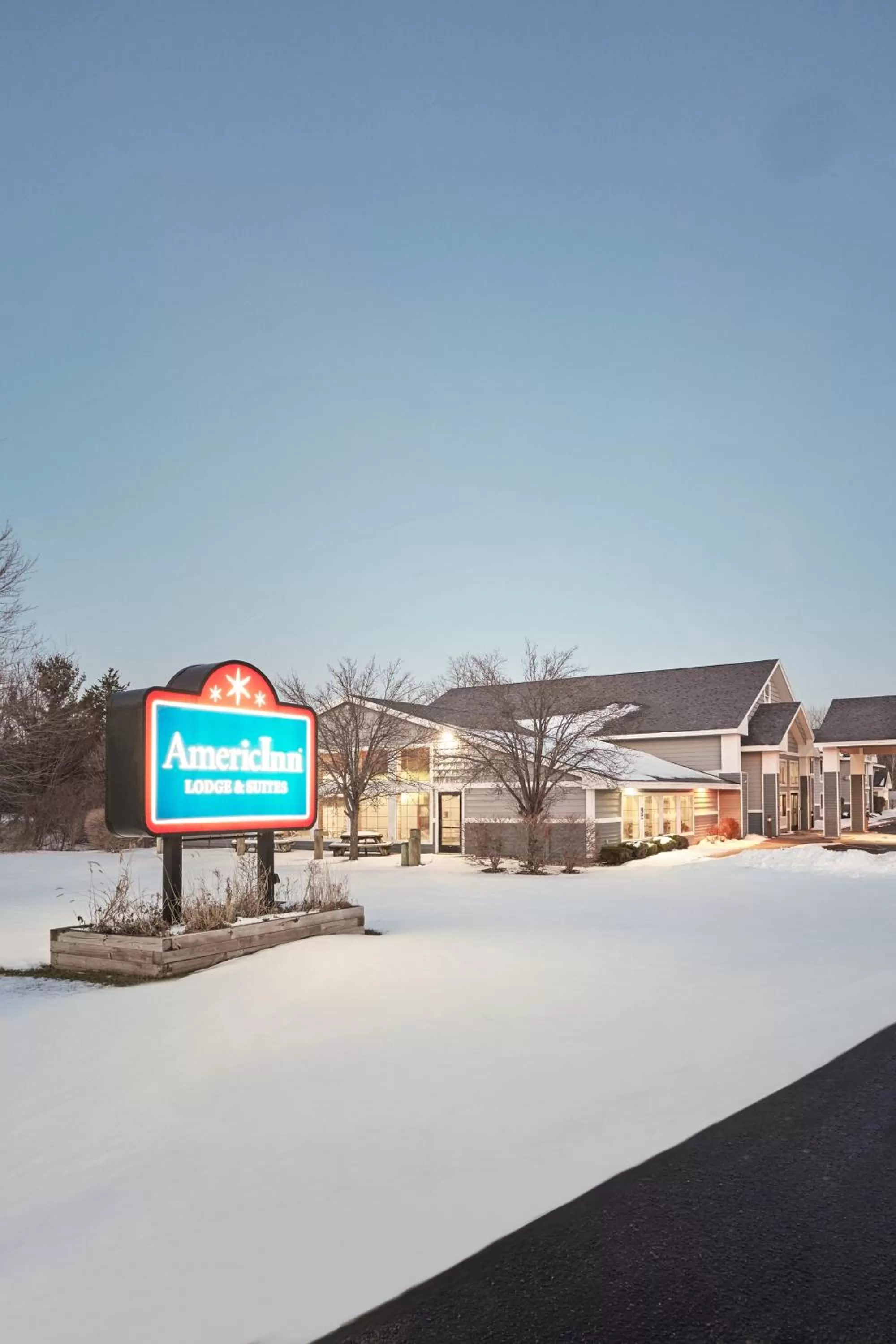 AmericInn by Wyndham Douglas/Saugatuck