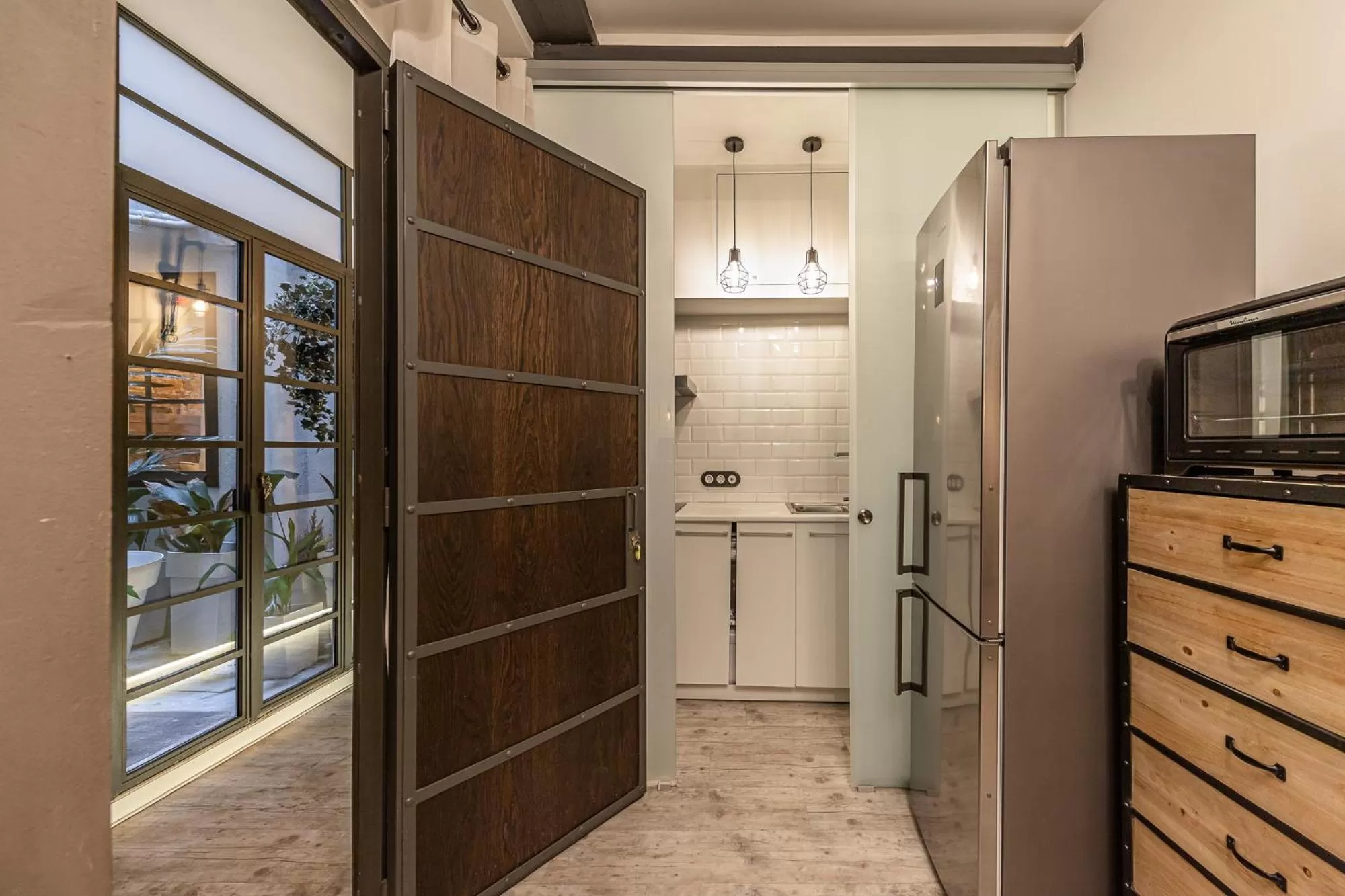 Kitchen/Kitchenette in BNBHolder Boutique SOL