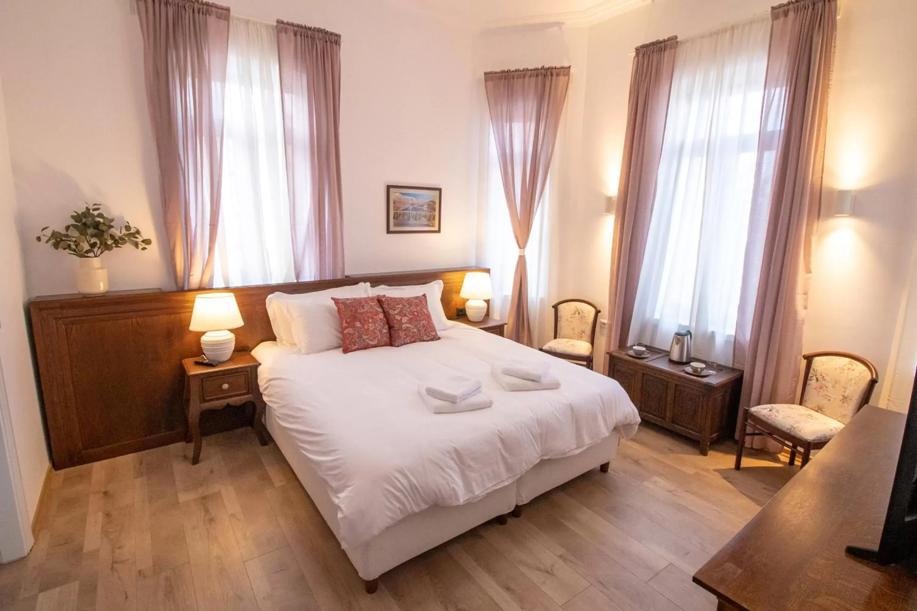 Queen Room with Garden View in Garden Villa Boutique Hotel Queen Room with Garden View in Garden Villa Boutique Hotel