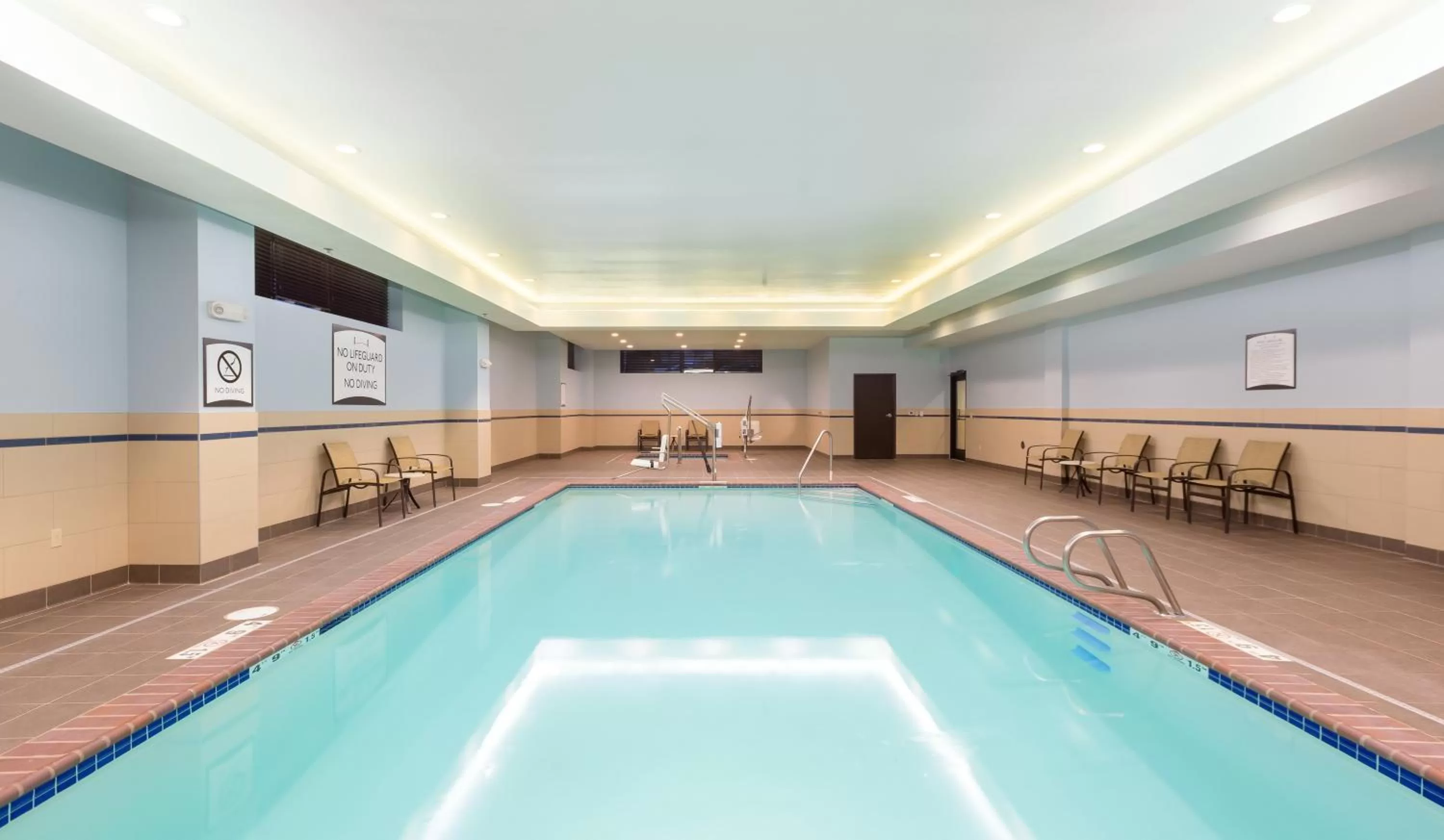 Swimming pool in Staybridge Suites Seattle - Fremont by IHG