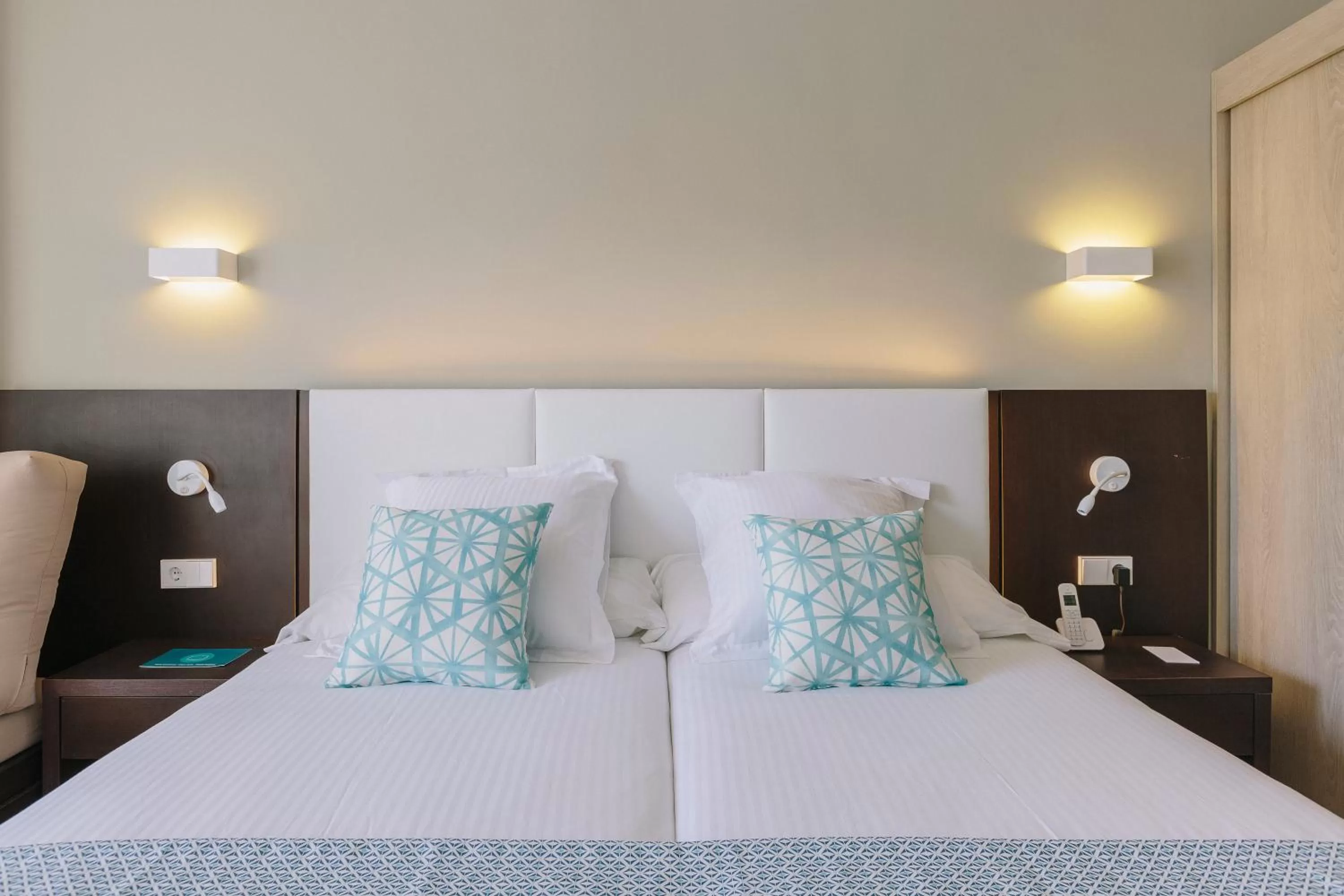 Suite Single Parent - single occupancy in ILUNION Palmanova Mallorca