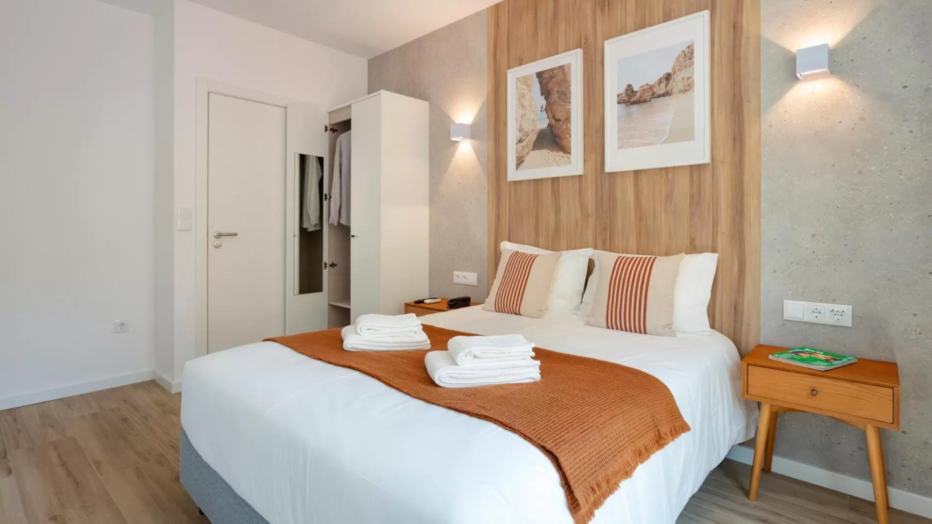 Bed in Hotel Made inn Faro