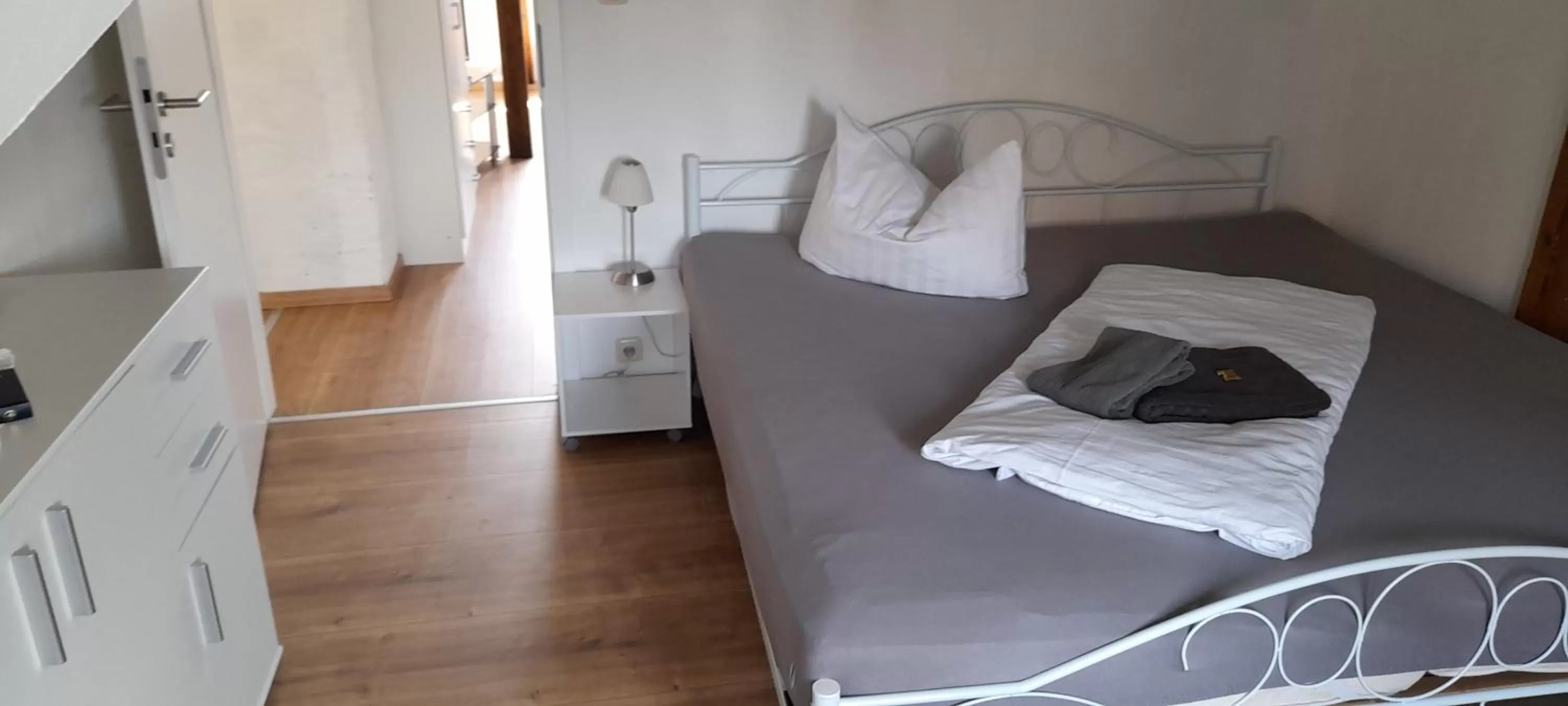 Bed in Apartment-Hotel Schillerplatz