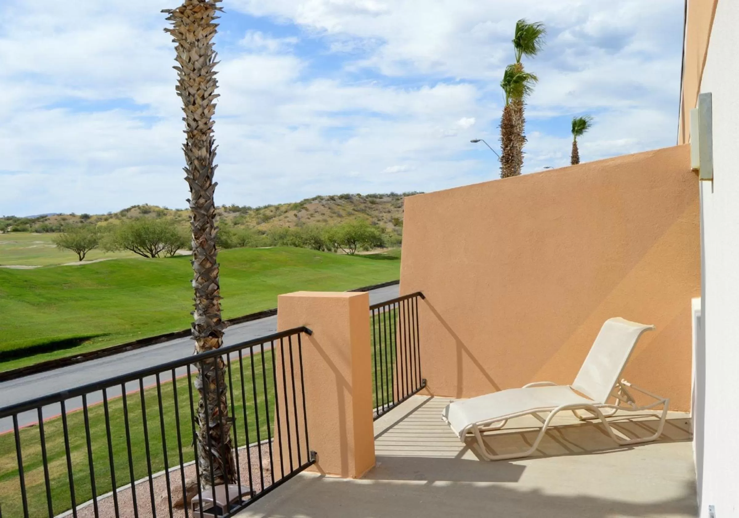 Balcony/Terrace in Apache Gold Resort Hotel & Casino