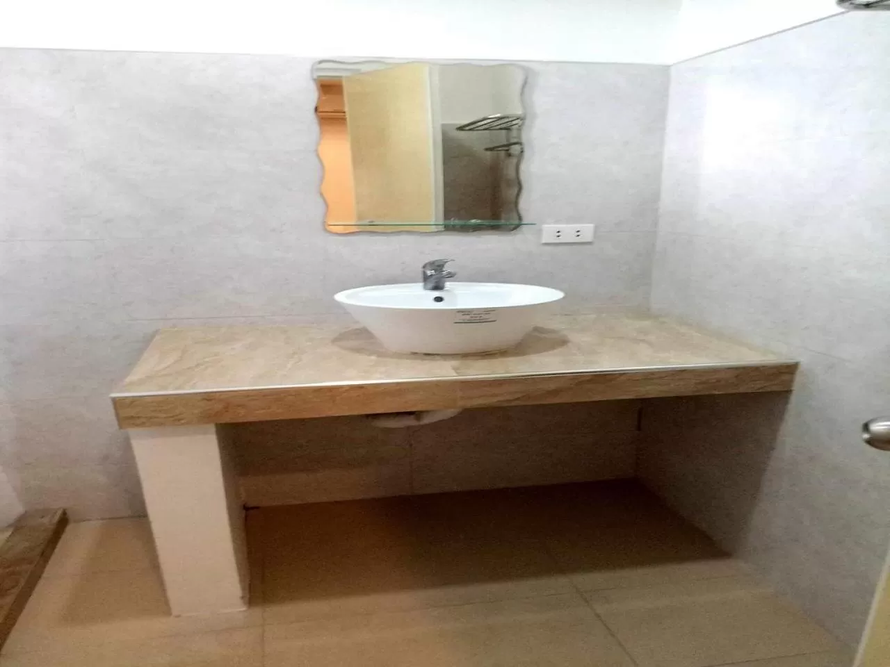 Bathroom in Zosimo's Inn