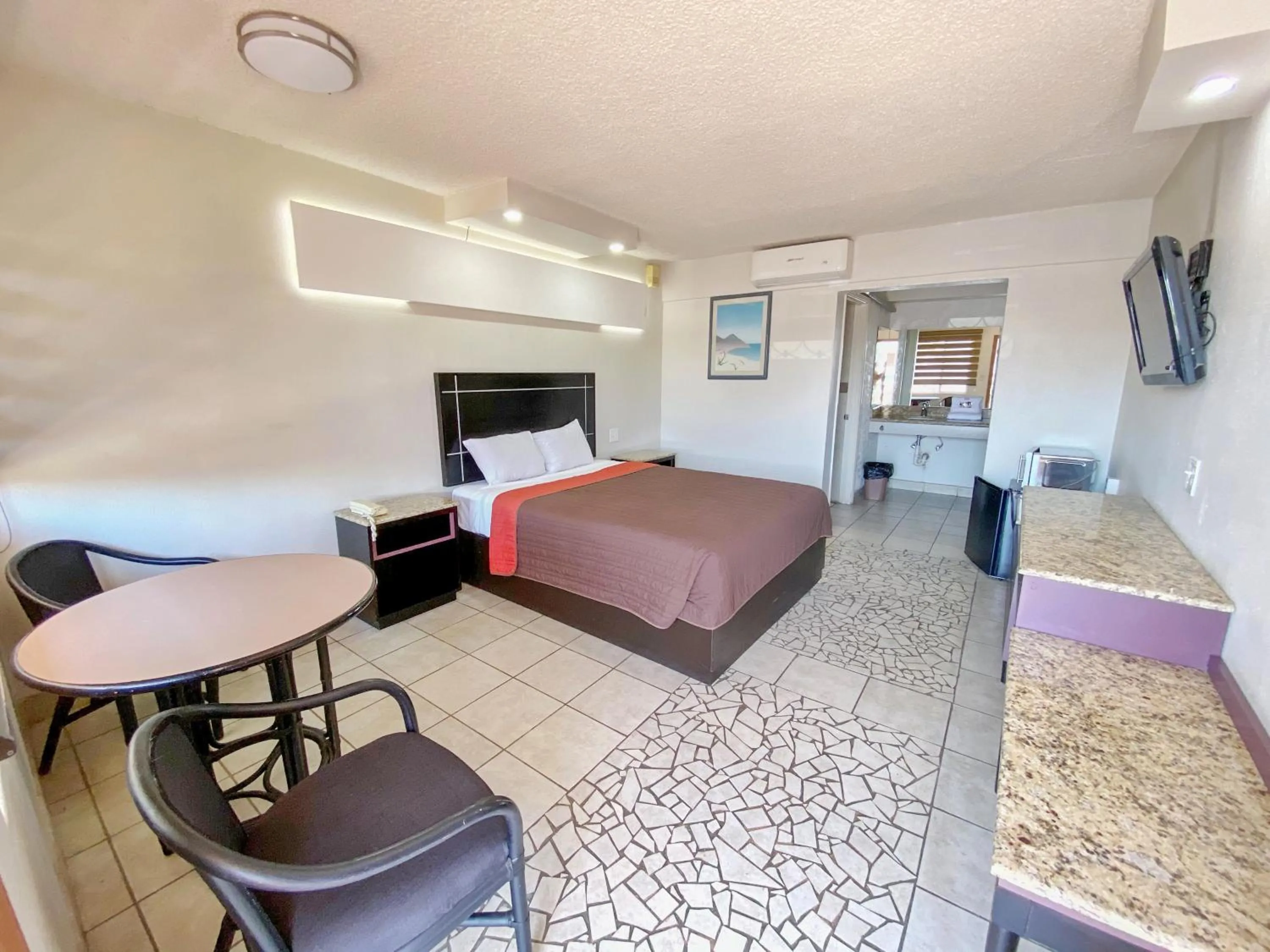 TV and multimedia, Bed in Motel Reno