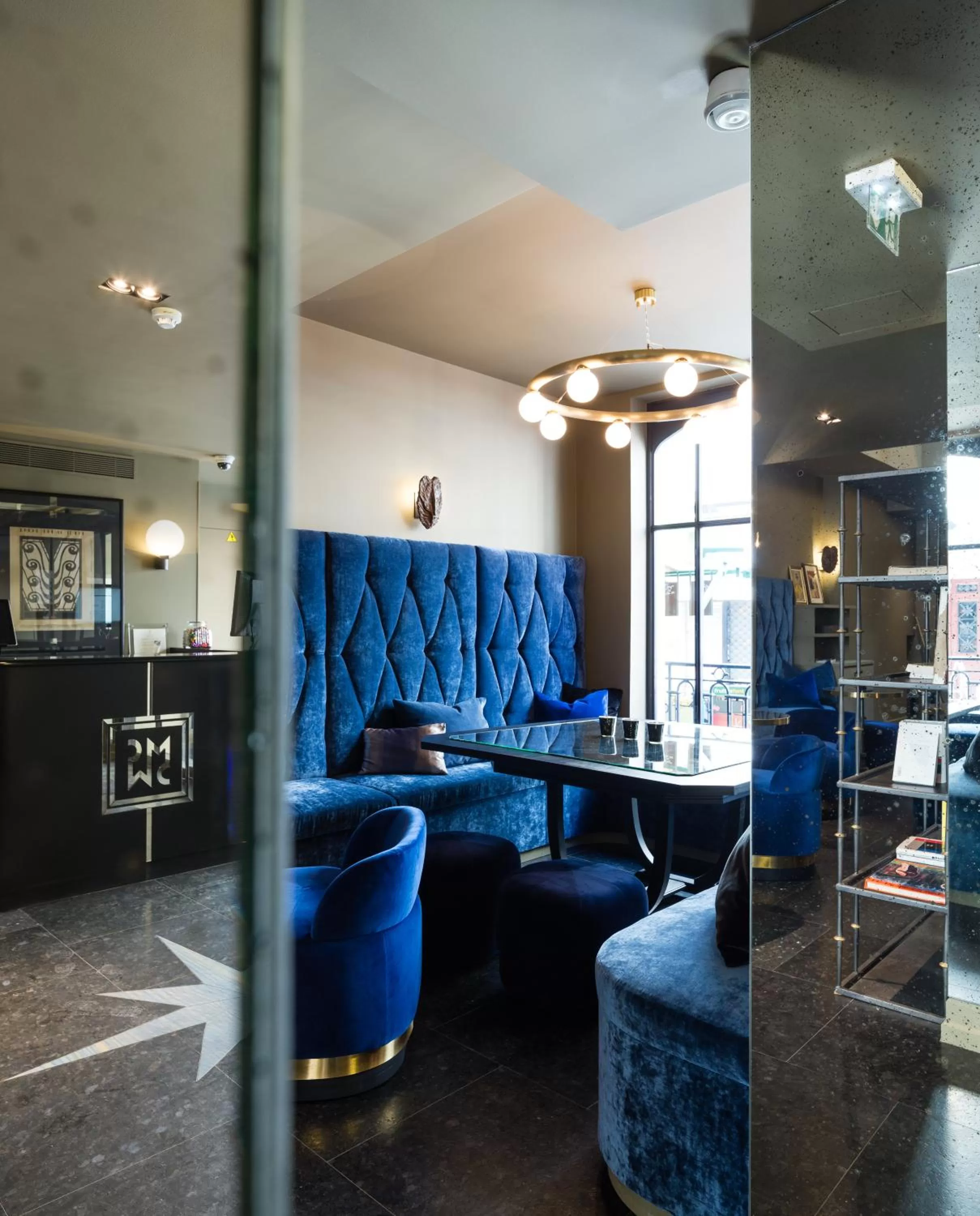 Lounge or bar in Monsieur Cadet Hotel & Spa