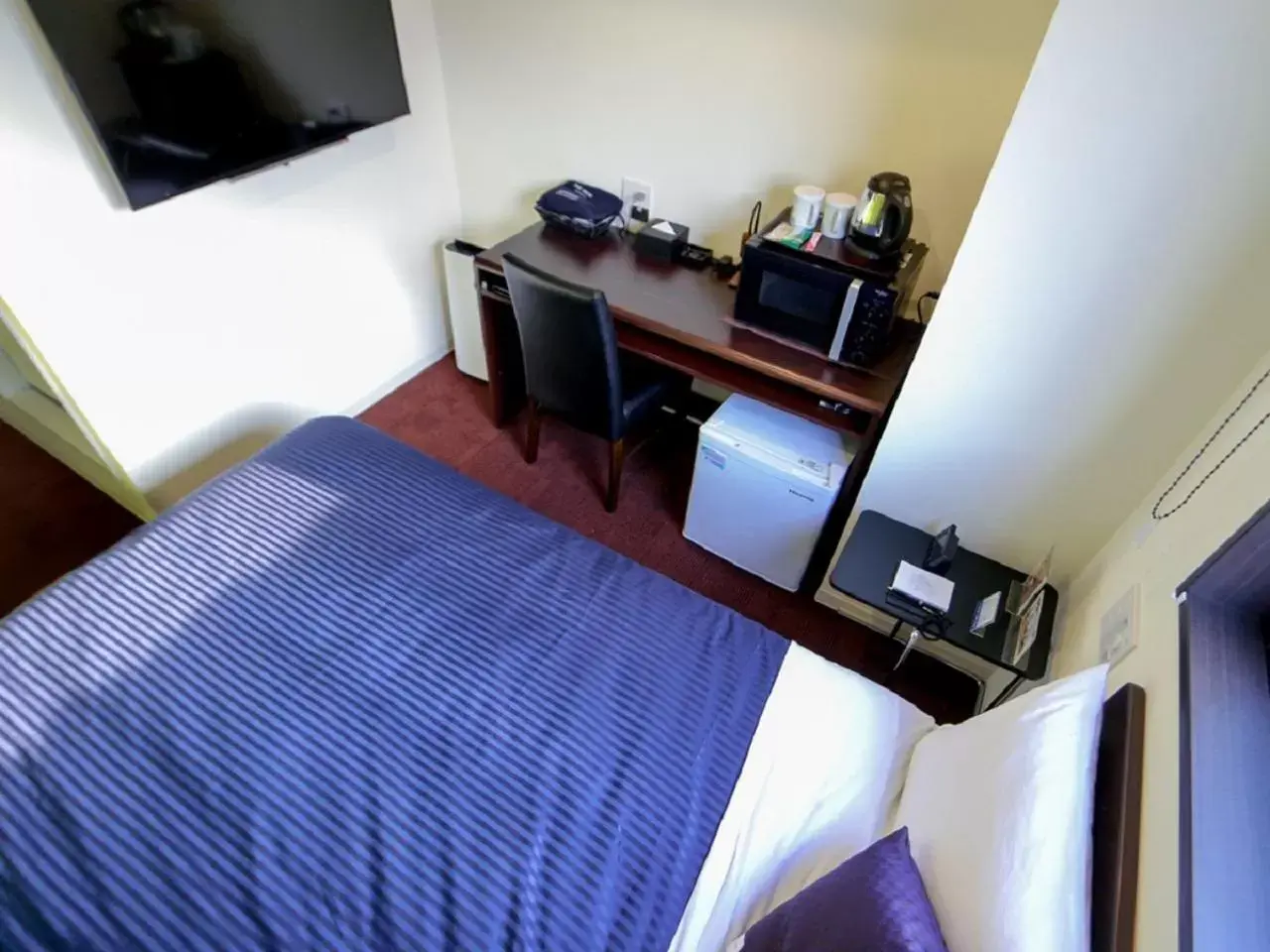 Double Room with Small Double Bed - single occupancy - Non-Smoking in HOTEL LiVEMAX Ueno-Ekimae Double Room with Small Double Bed - single occupancy - Non-Smoking in HOTEL LiVEMAX Ueno-Ekimae