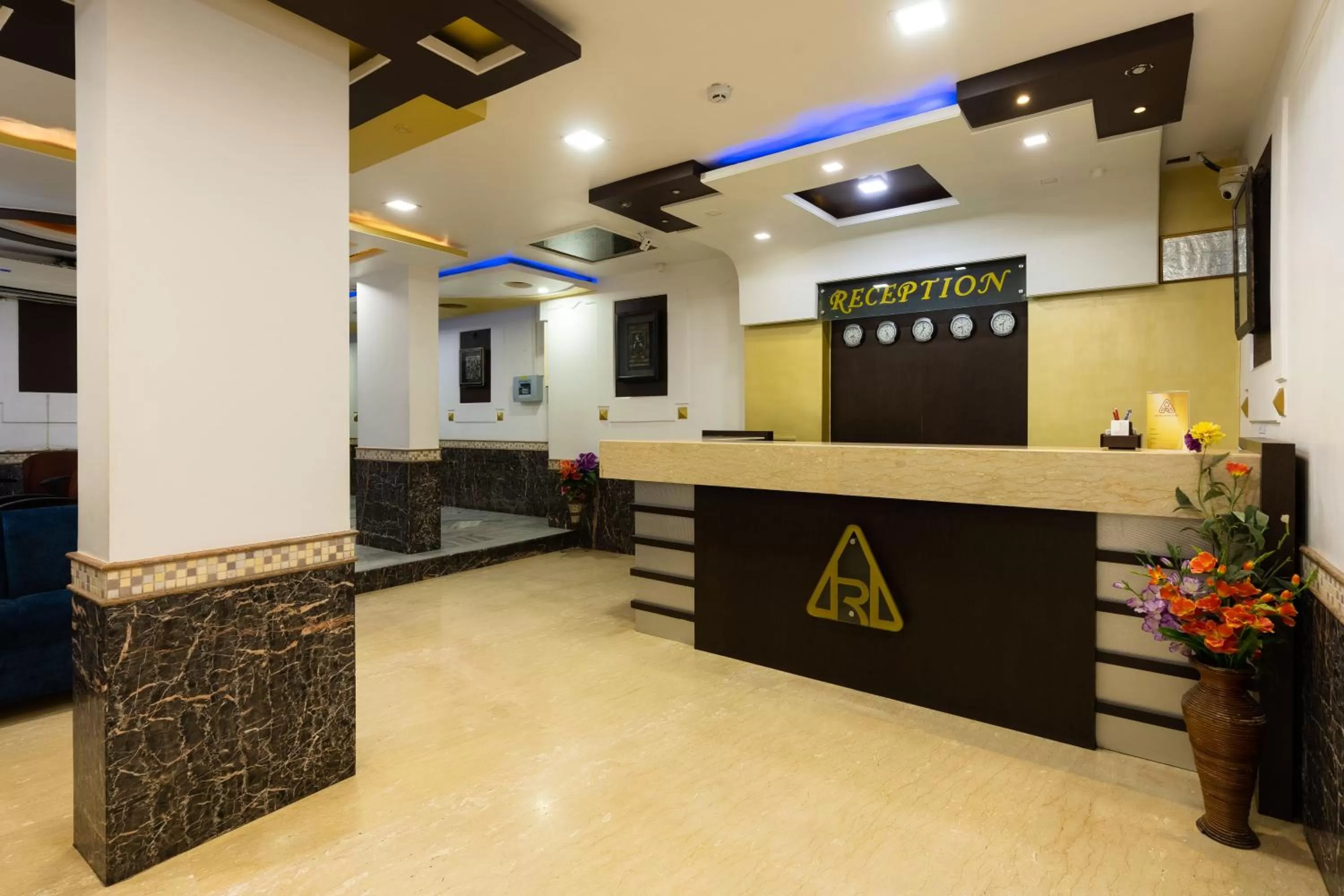 Hotel Avon Ruby Dadar