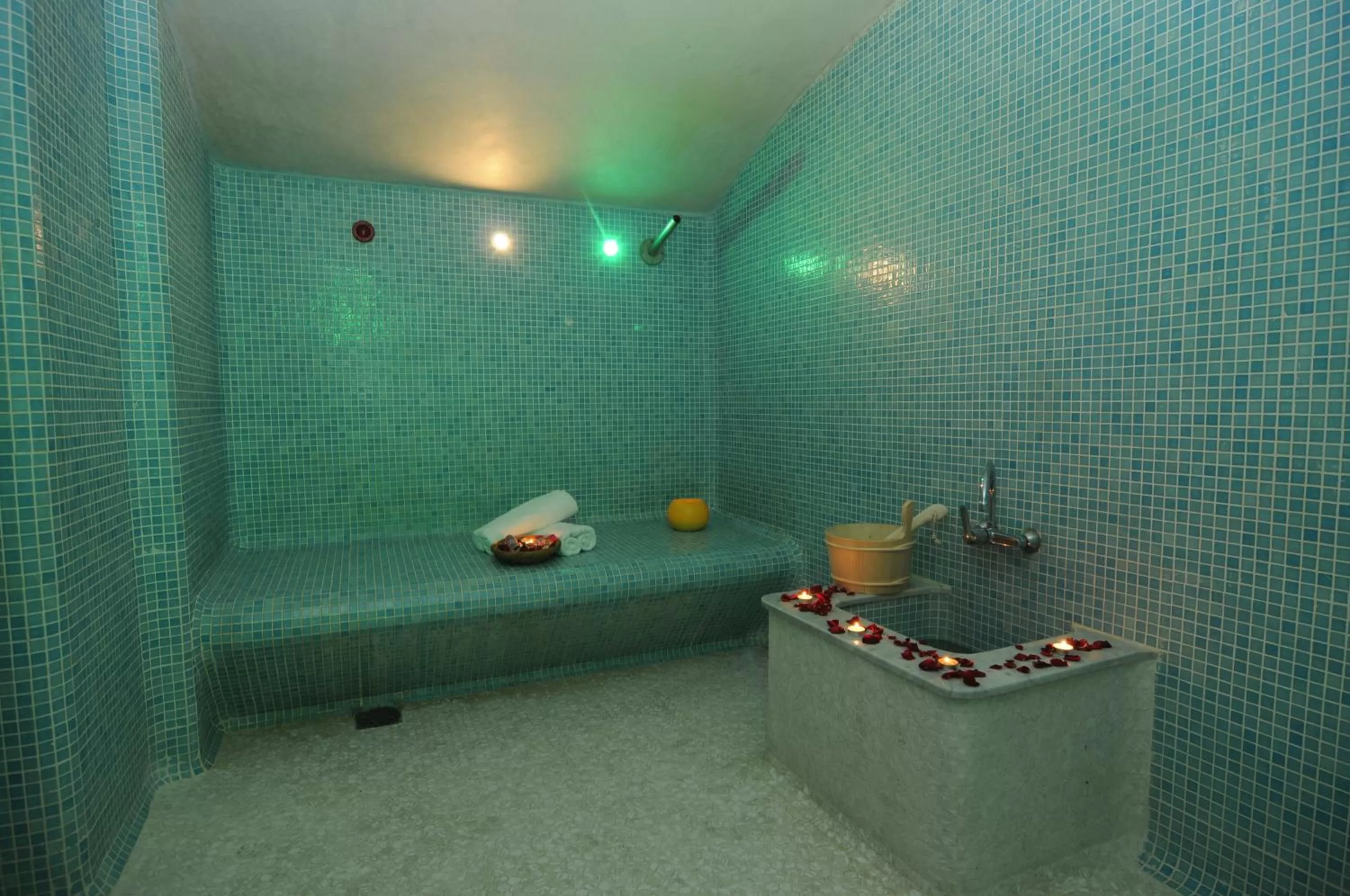 Spa and wellness centre/facilities in Hotel Timoulay and Spa Agadir