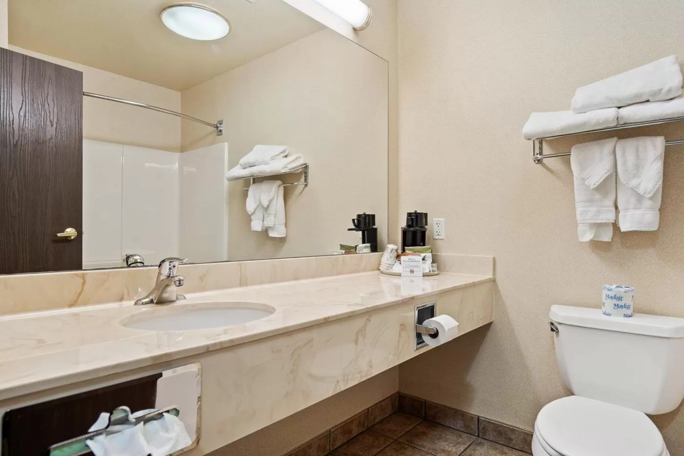 Queen Suite with Two Queen Beds in Stay USA Hotel and Suites