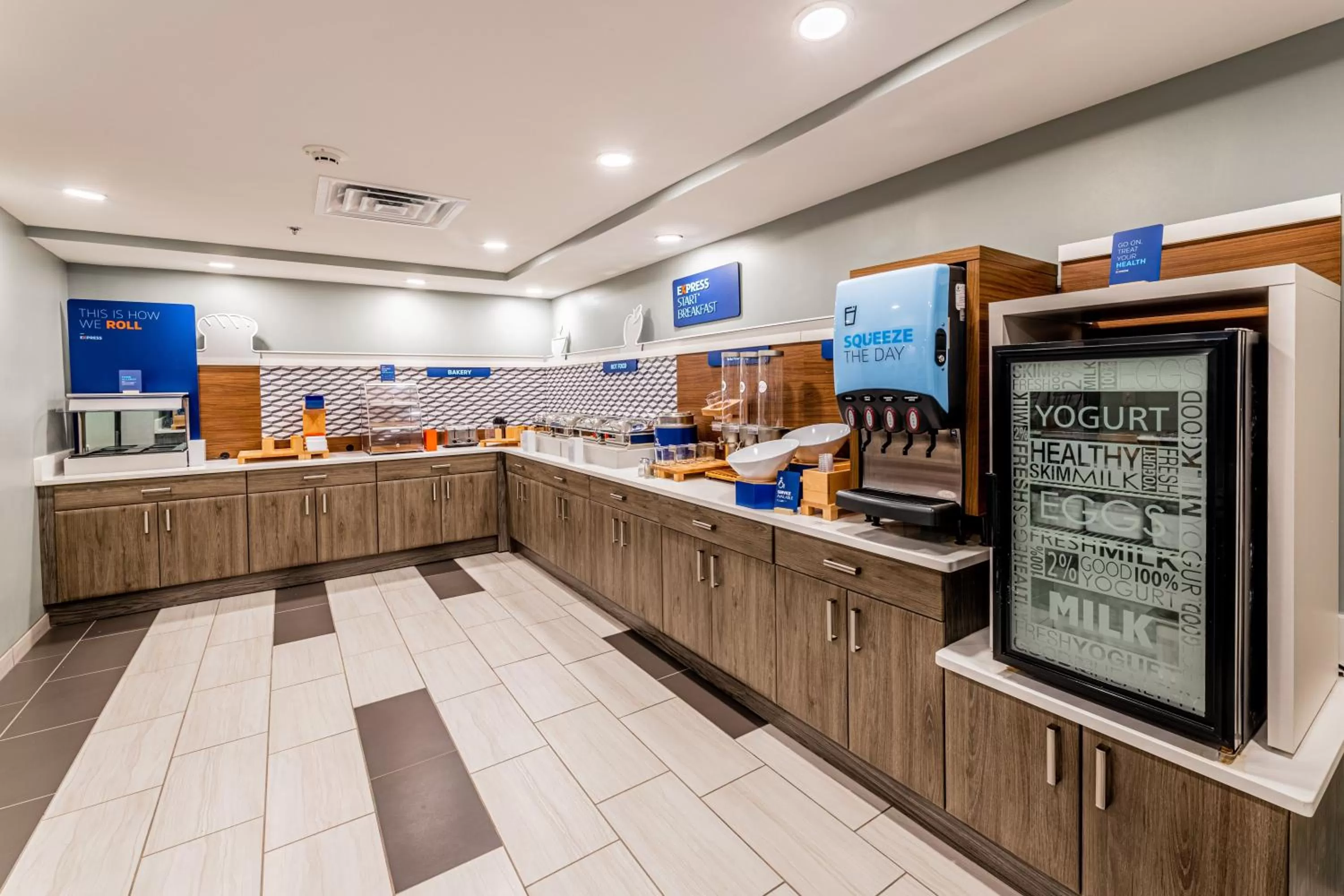 Breakfast in Holiday Inn Express Indianapolis South by IHG