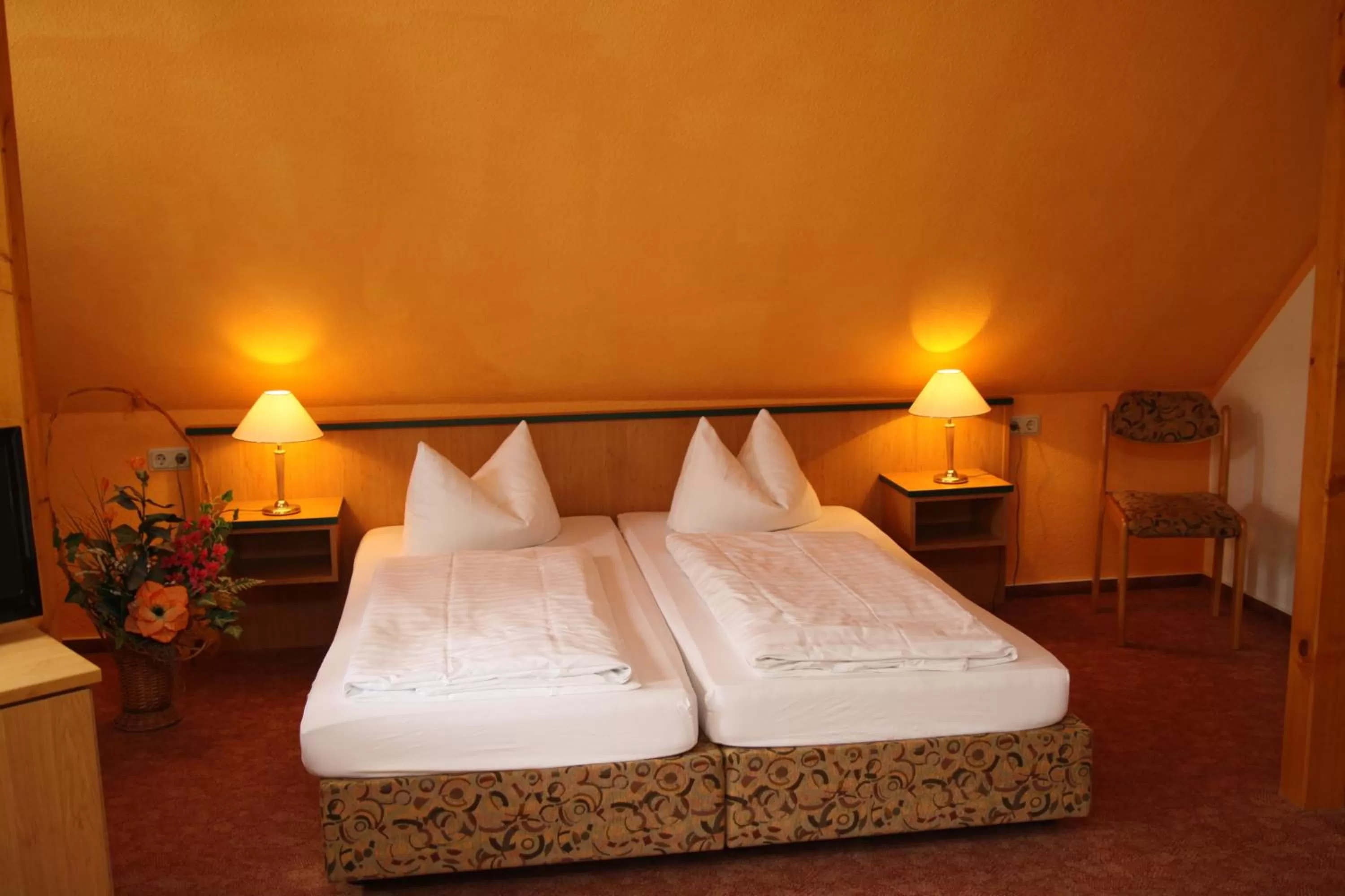 Living room, Bed in Haus Kehrwieder - Hotel am Kur-Café