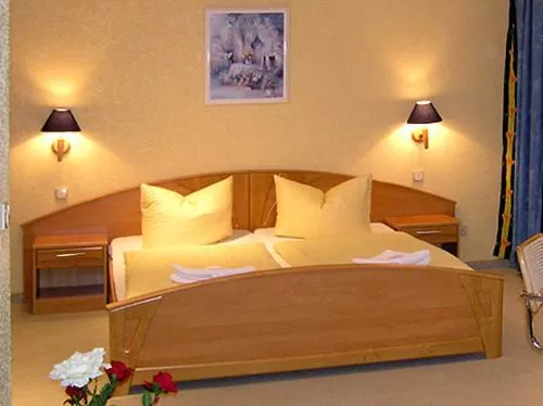 Photo of the whole room, Bed in Waldhotel Seelow