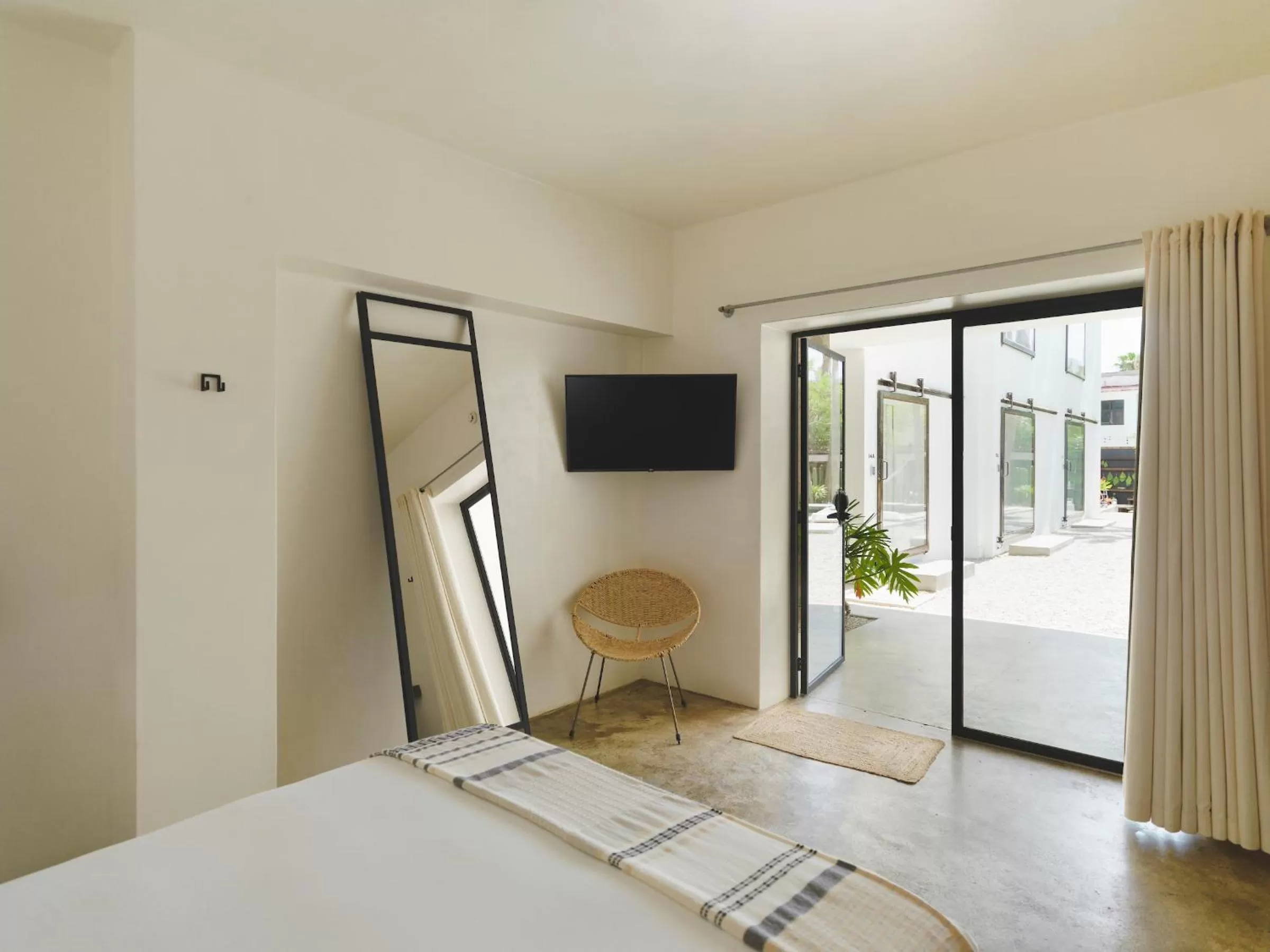 View (from property/room), Bed in Drift San Jose del Cabo, a Member of Design Hotels