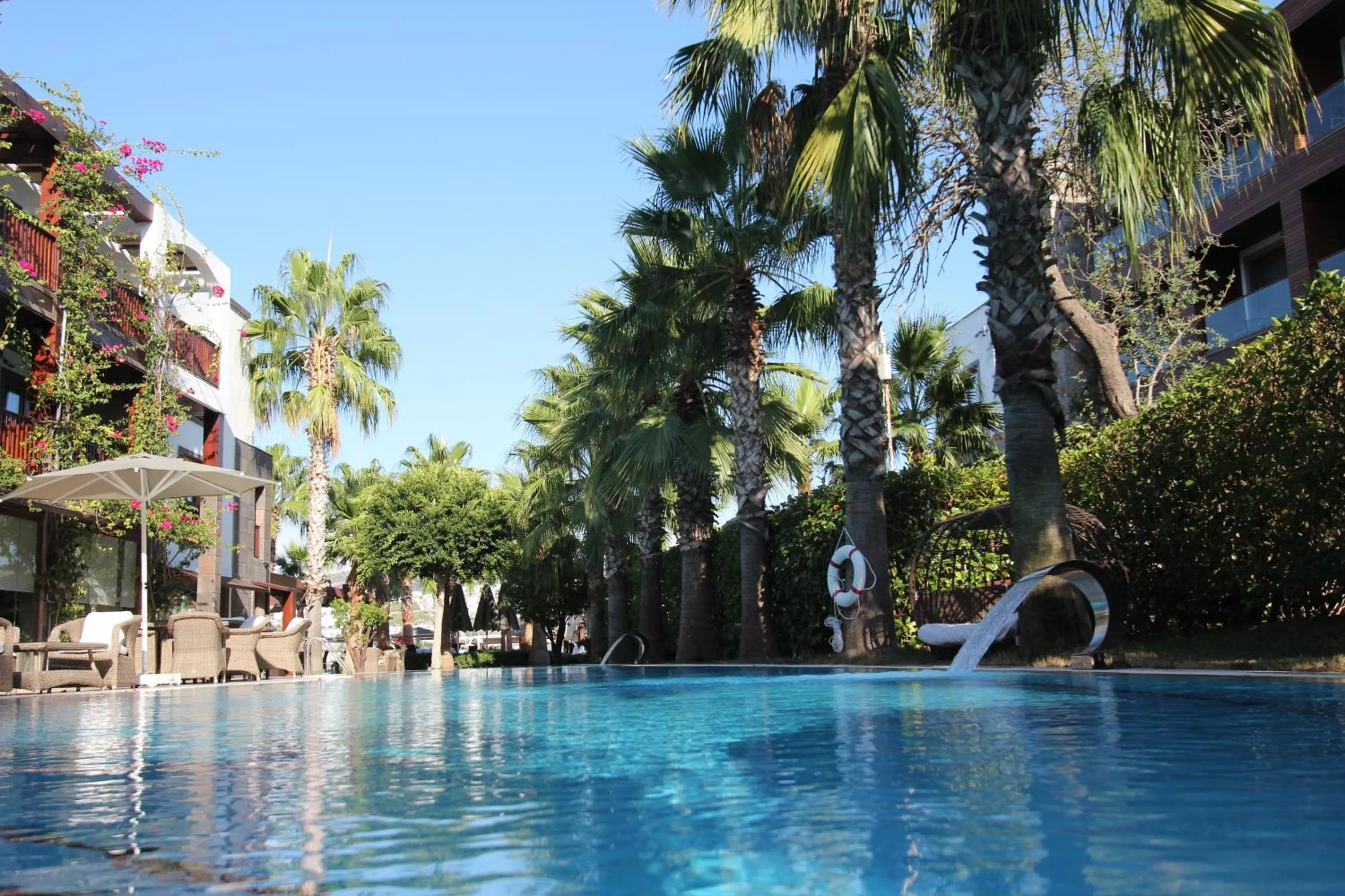 Swimming pool in Olira Boutique Hotel&SPA