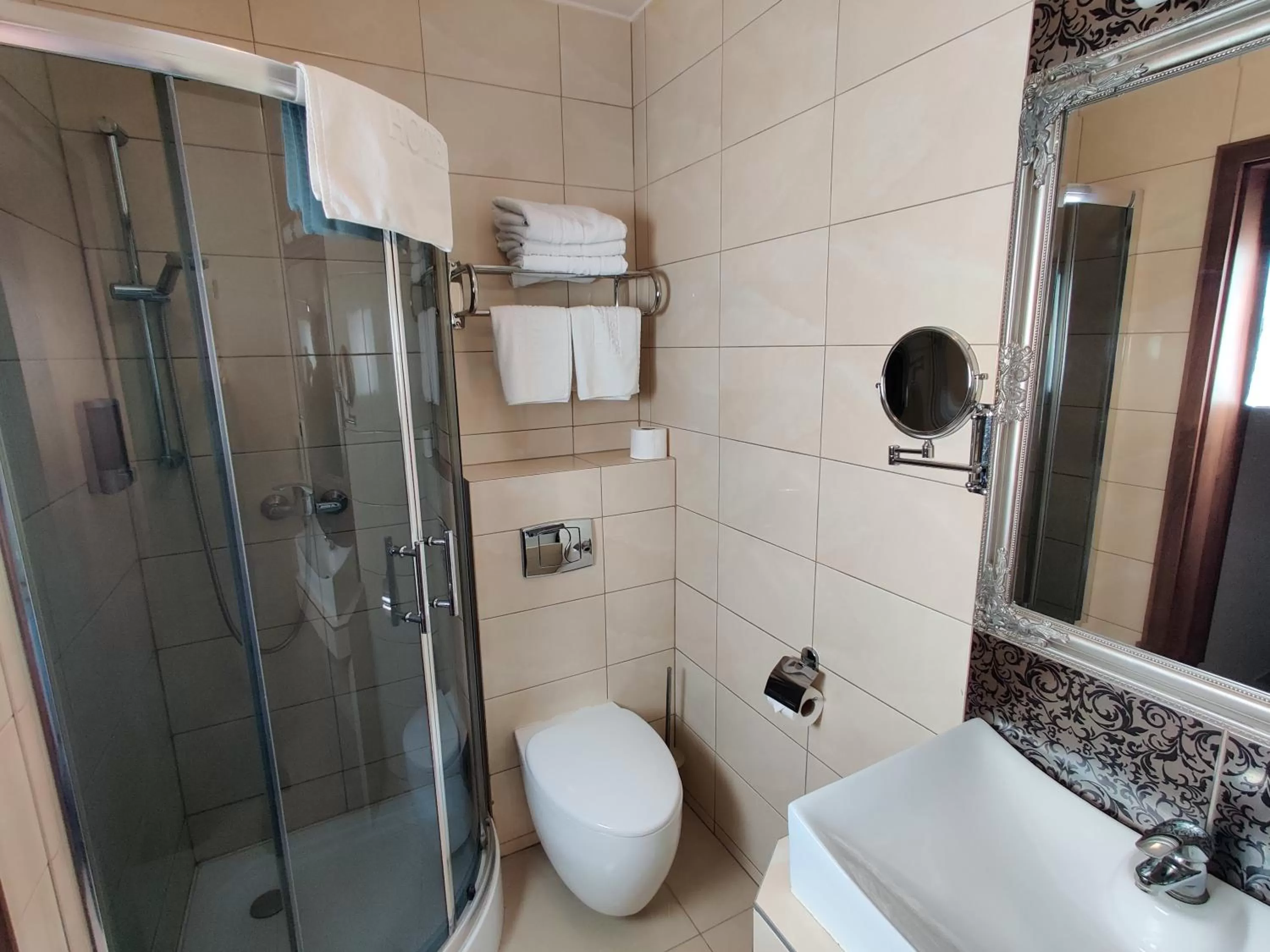 Bathroom in Belweder