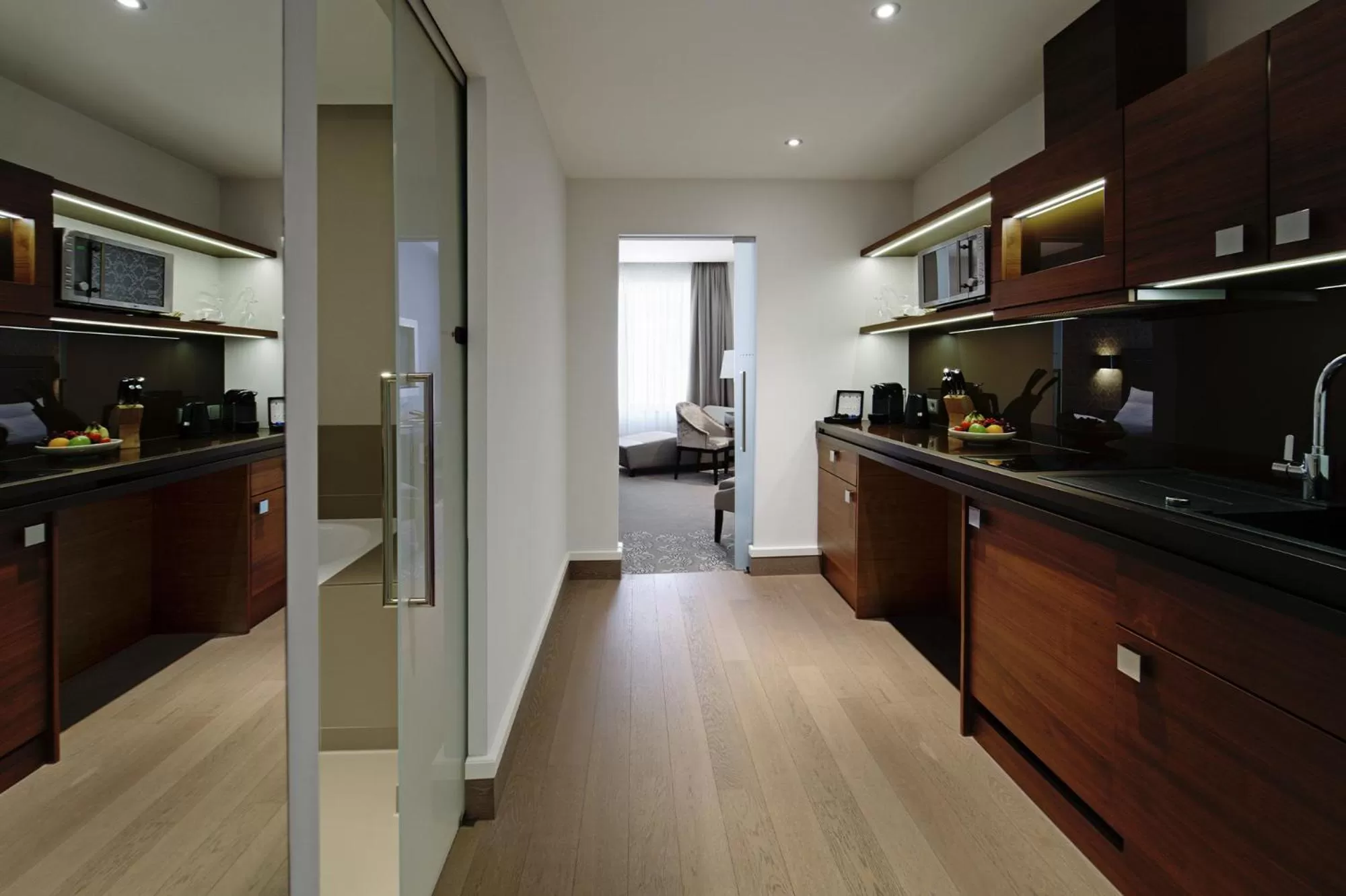 Kitchen or kitchenette in Hotel Maximilian’s