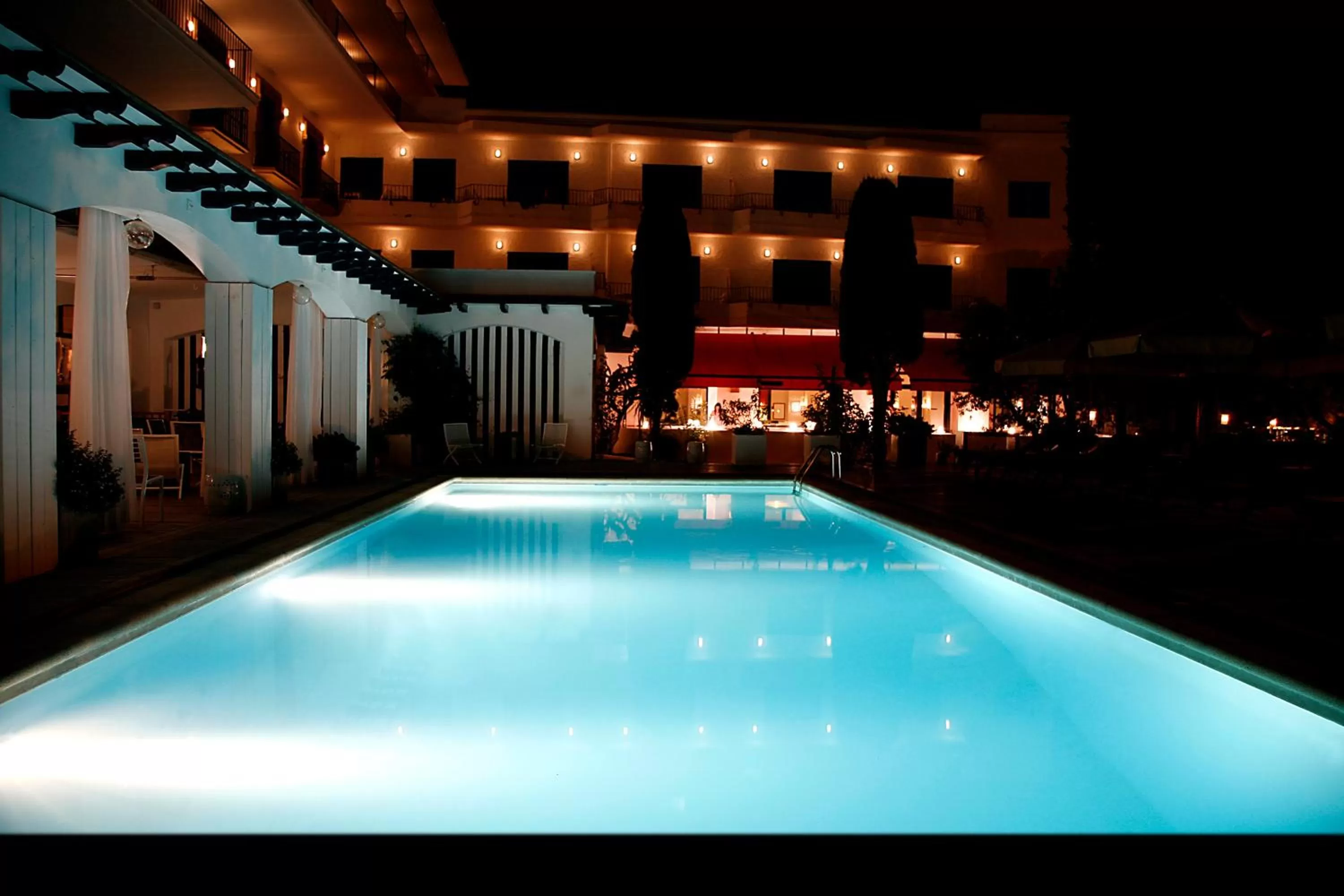 Swimming pool in Hotel Trias