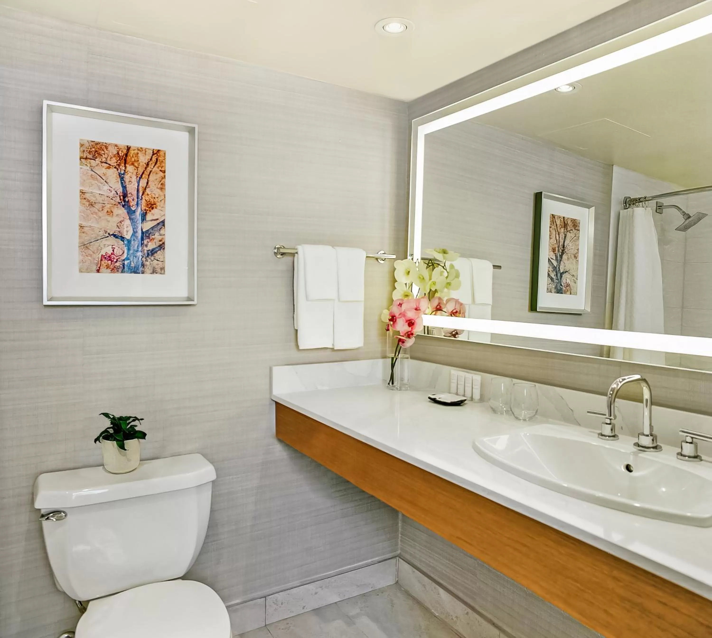 Bathroom in Pan Pacific Toronto