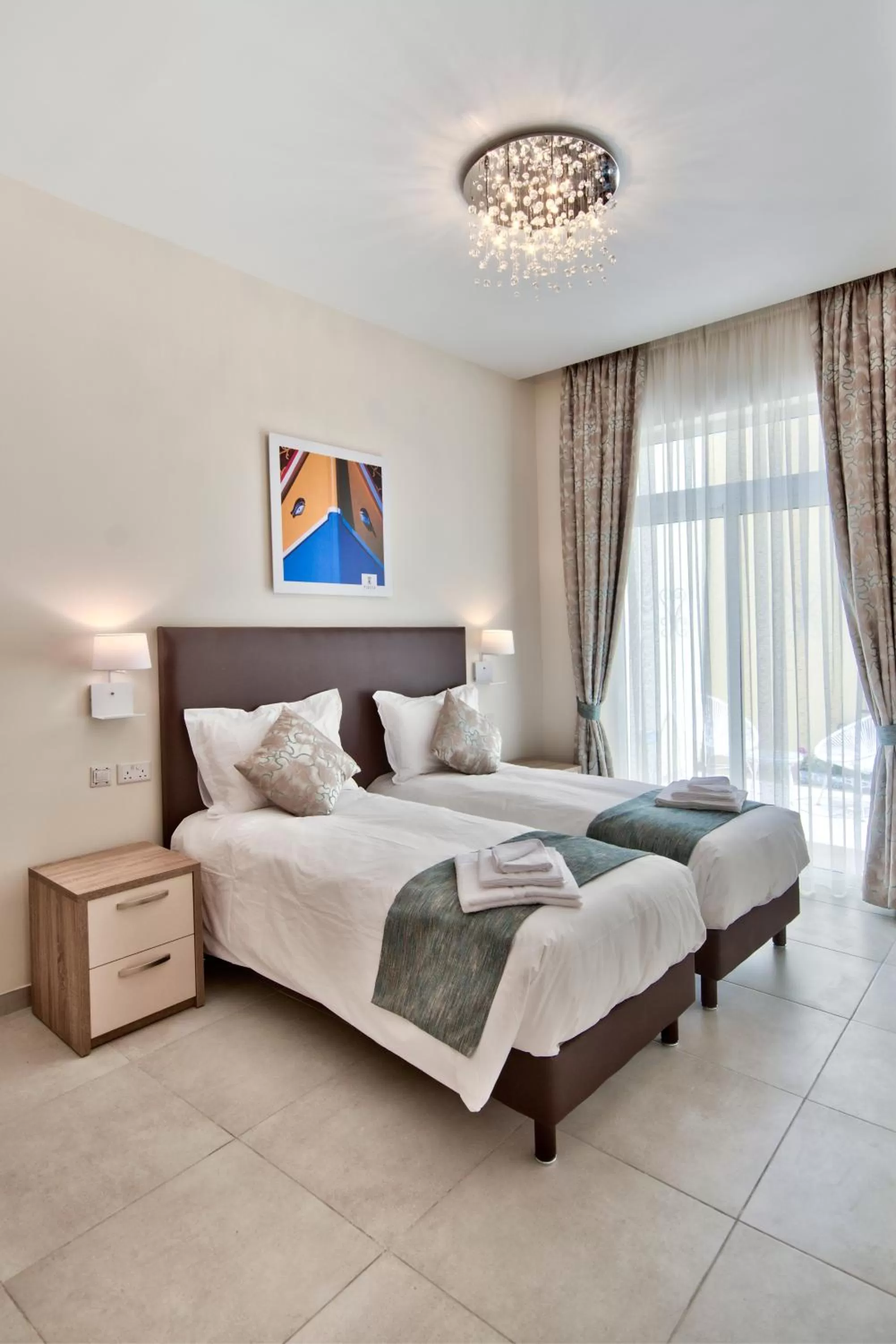 Bed in The Suites – Piazza Kirkop